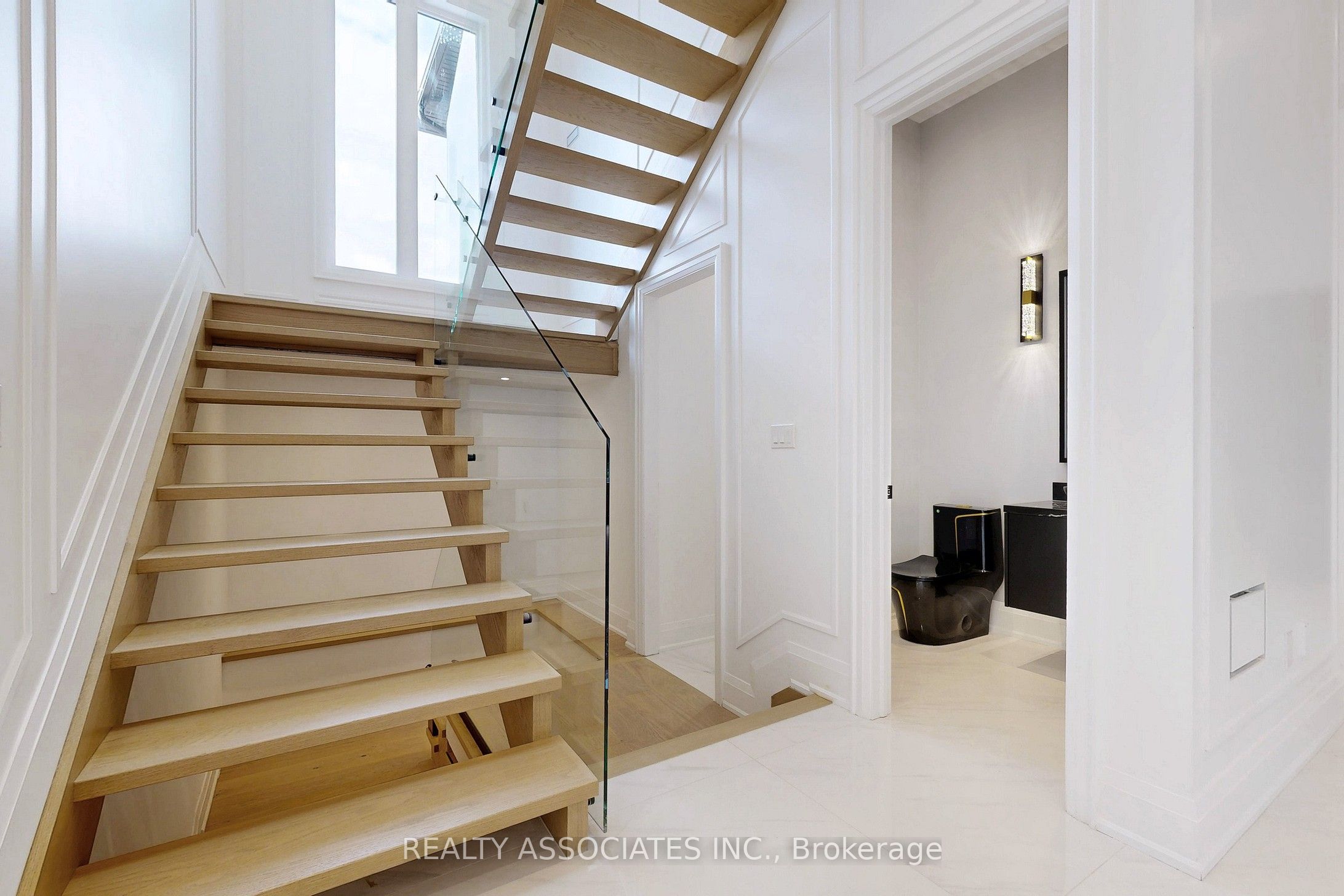 32 Cossar Avenue Property Photo 21