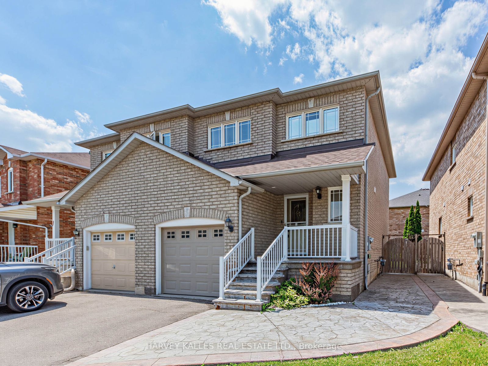 40 Blackthorn Drive Property Photo 2