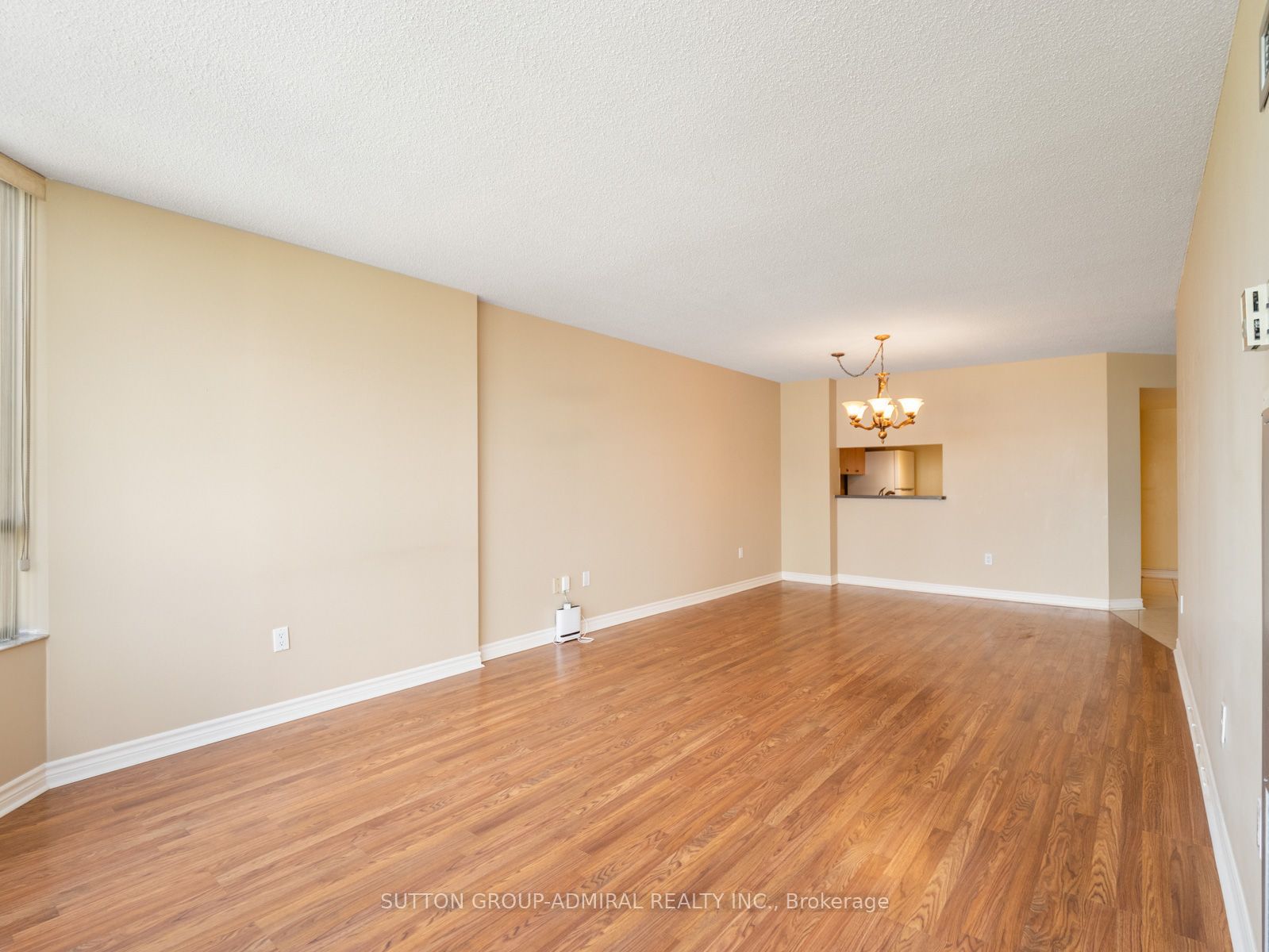 7420 Bathurst Street 1012 Property Photo 8