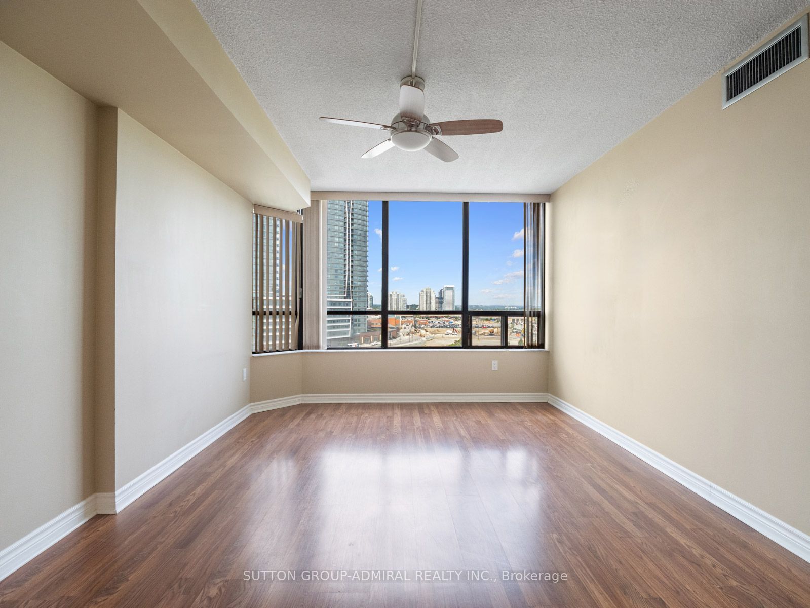 7420 Bathurst Street 1012 Property Photo 22