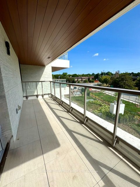 397 Royal Orchard Boulevard 302 Property Photo 11
