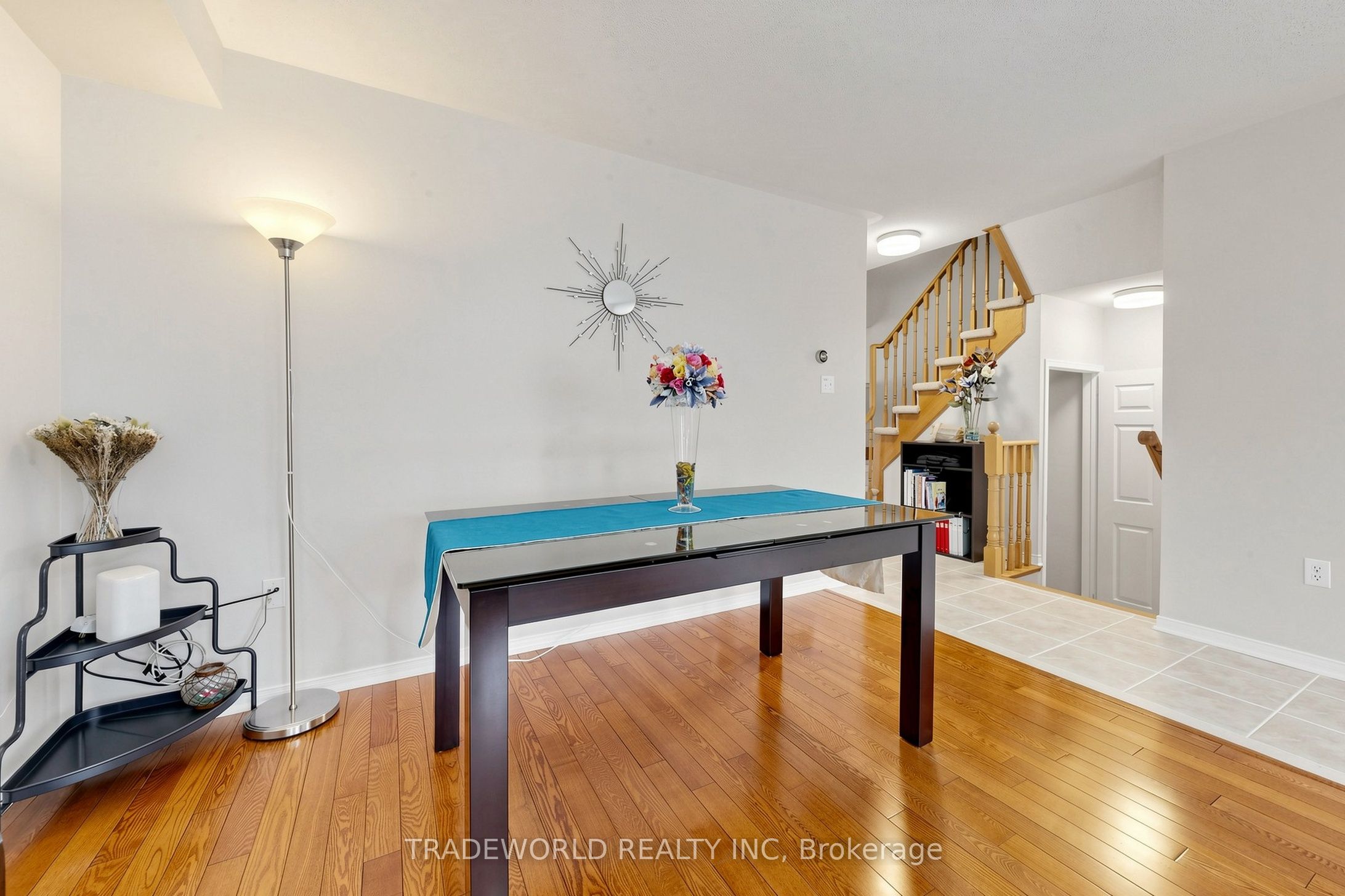 15 Kingsley Road Property Photo 8