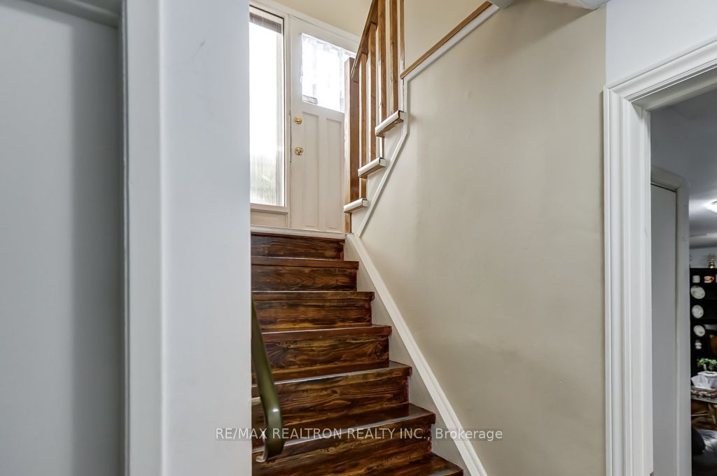 2 Captain Armstrong Lane Property Photo 23