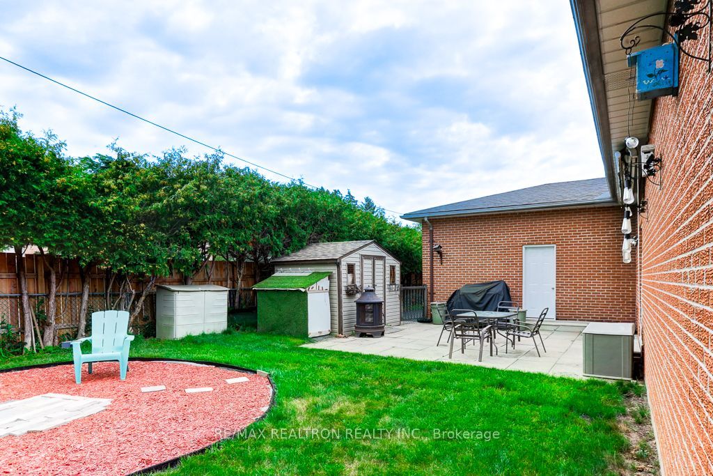 2 Captain Armstrong Lane Property Photo 37
