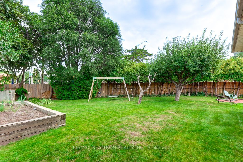 2 Captain Armstrong Lane Property Photo 40