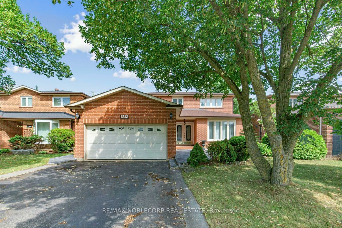 256 Airdrie Drive Property Photo 1