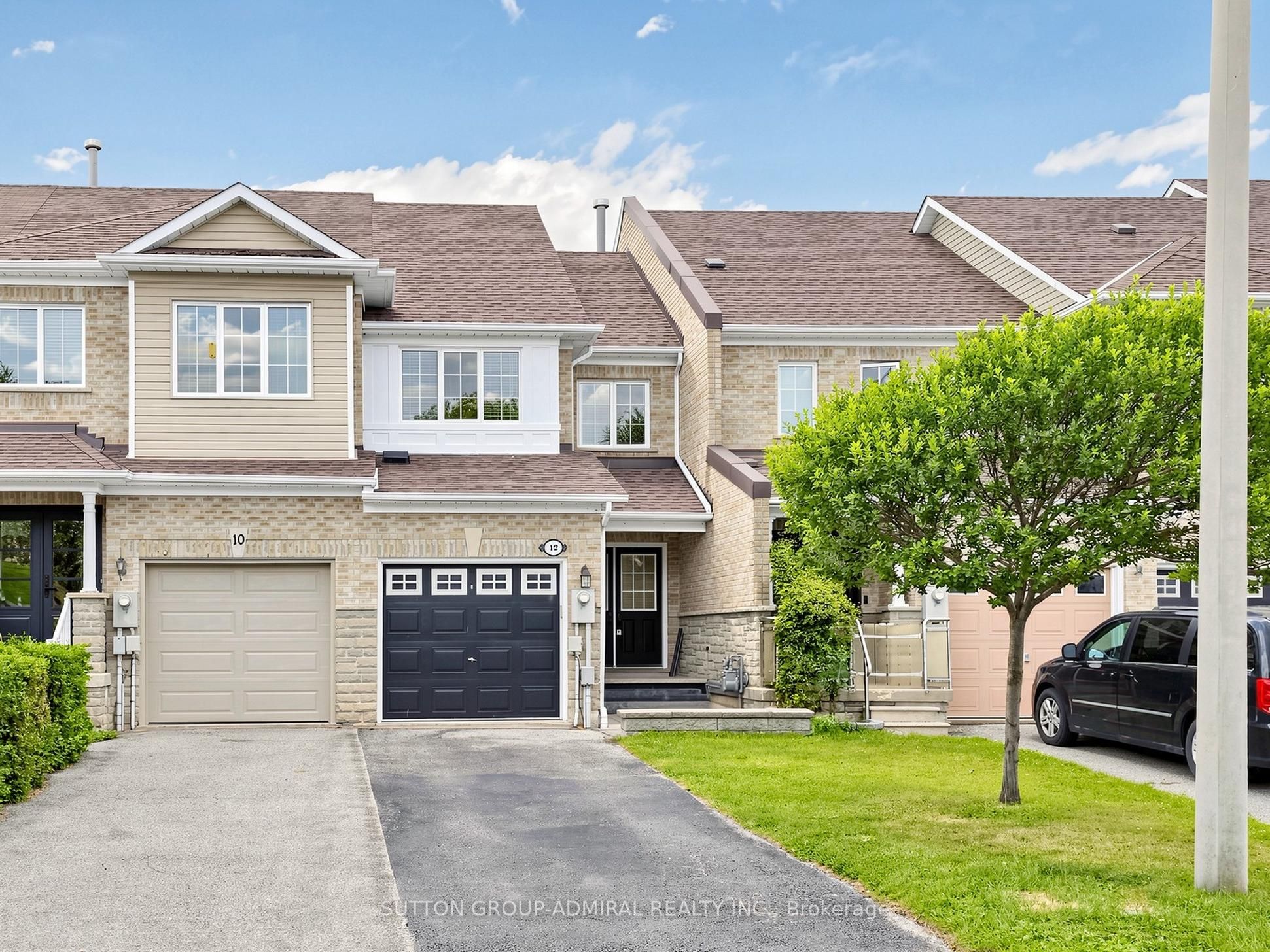 12 Elderbrook Crescent Property Photo 2
