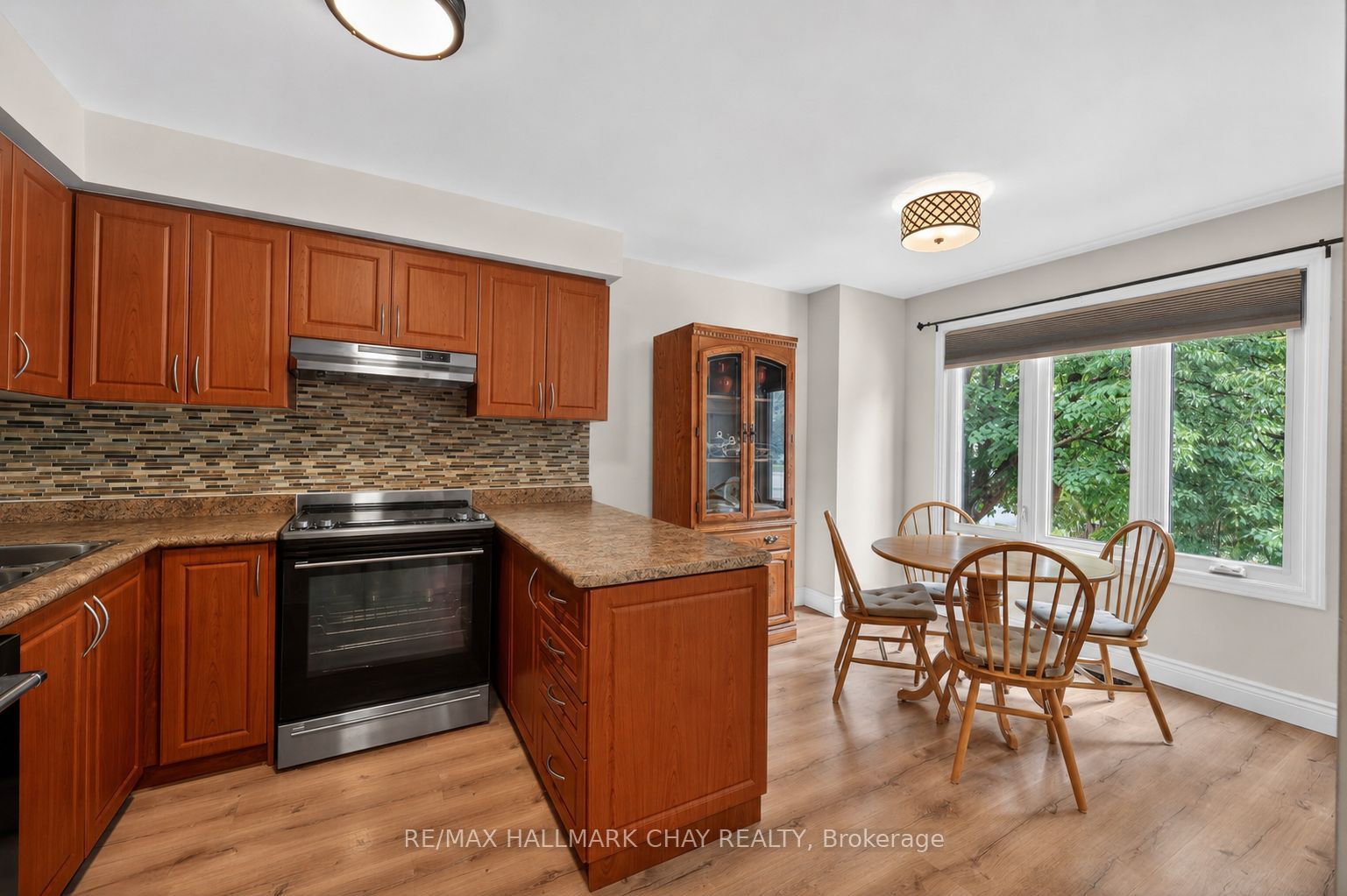 31 Harmony Circle Property Photo 4