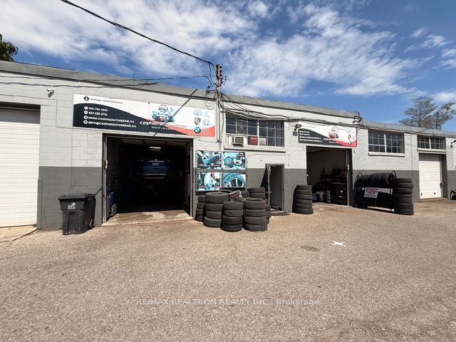 395 Red Maple Road #2 Property Photo 1