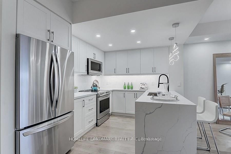 8110 Birchmount Road 912 Property Photo 2