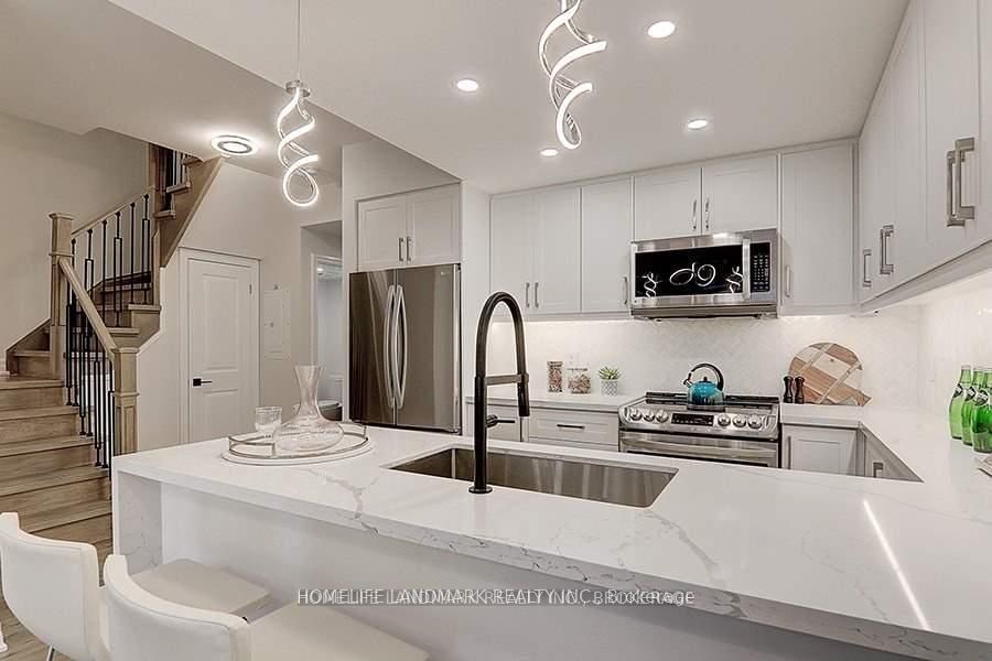 8110 Birchmount Road 912 Property Photo 5