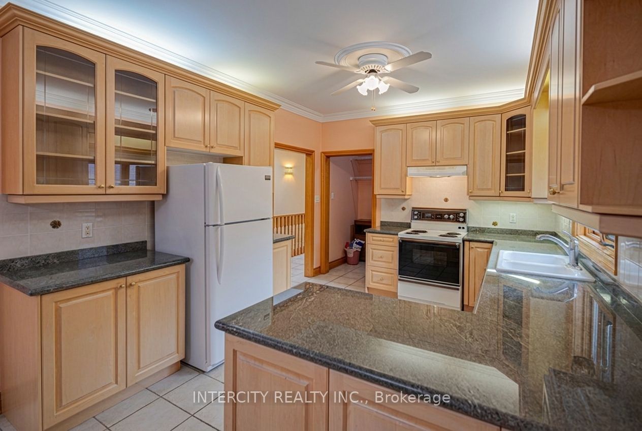42 Oak Avenue Property Photo 15