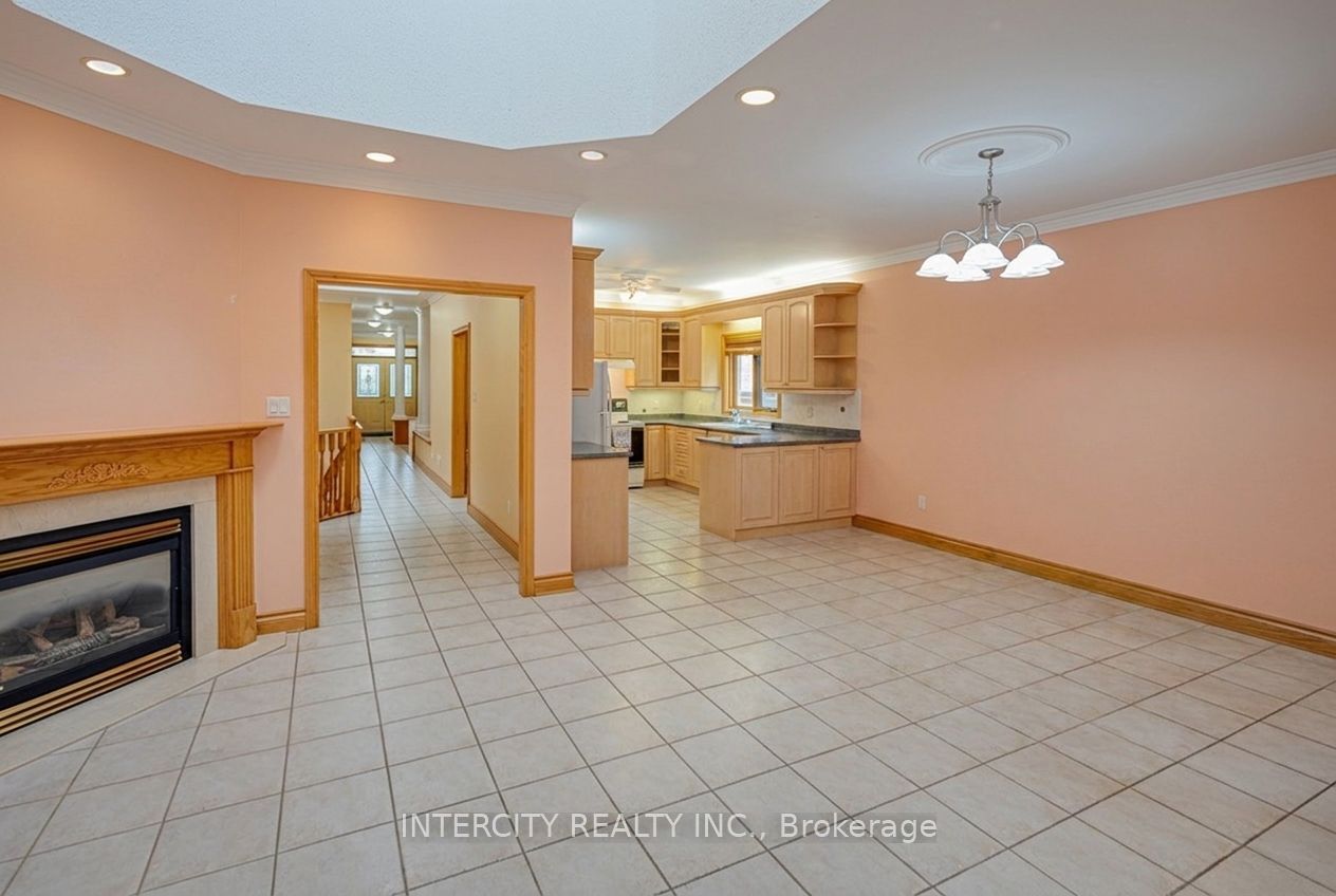 42 Oak Avenue Property Photo 18