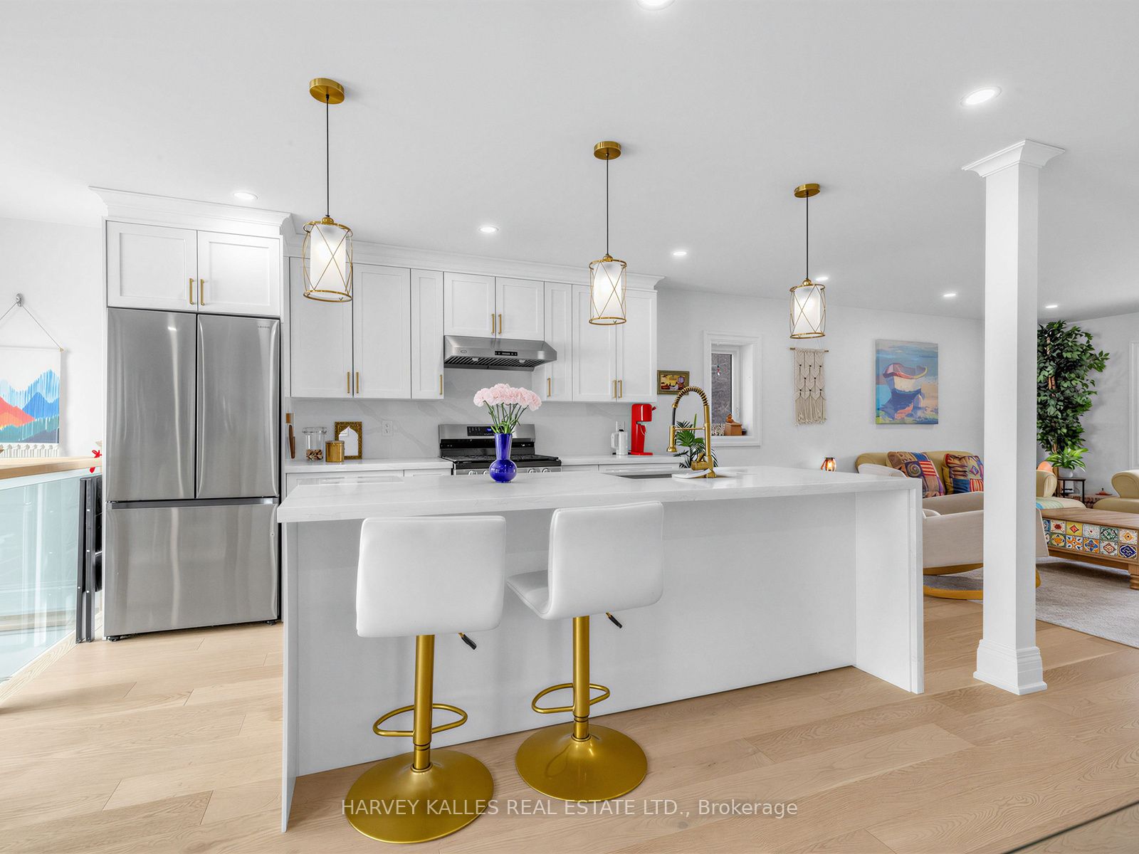 123 Sand Road Property Photo 6