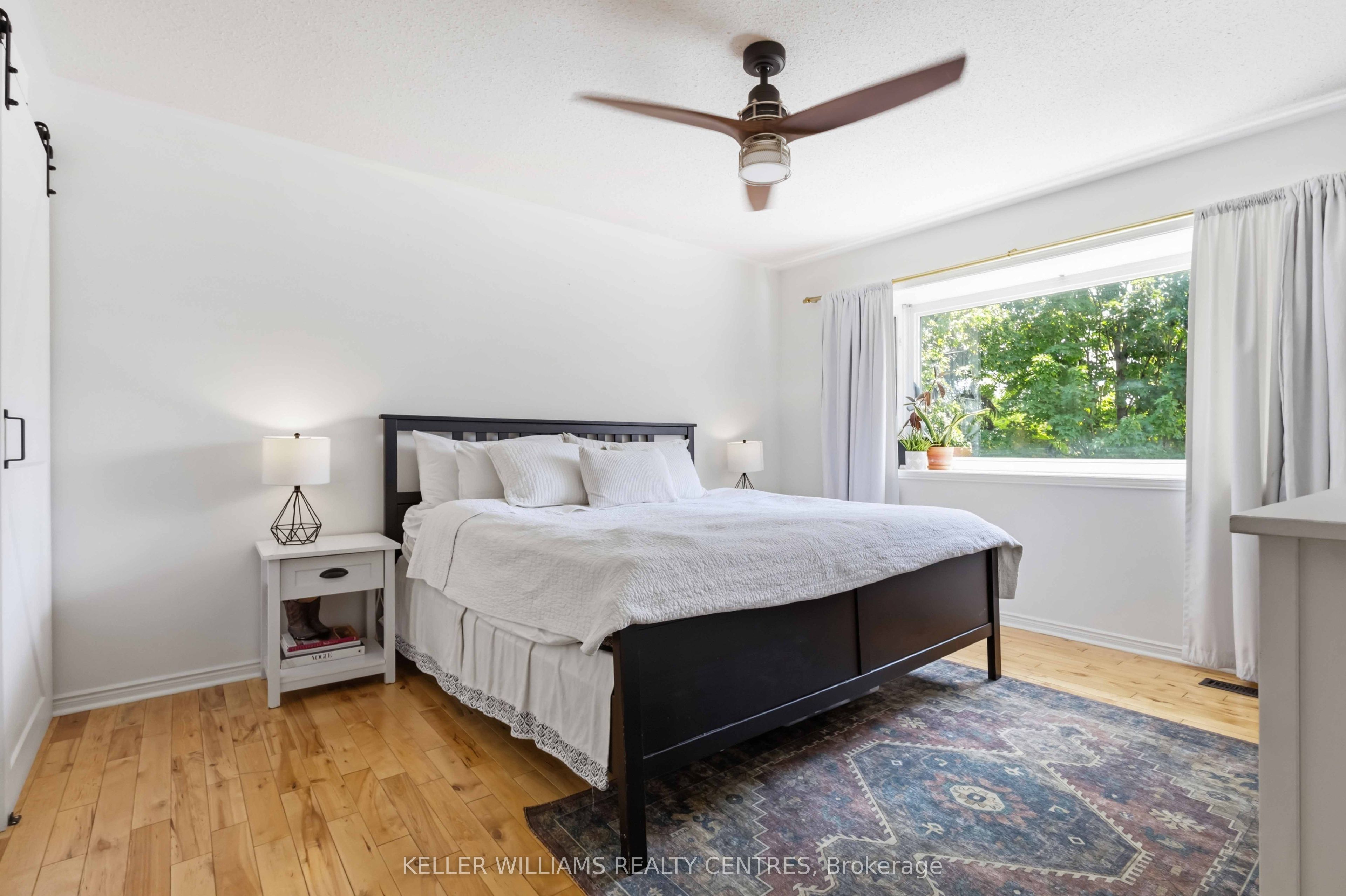 14 Centro Court Property Photo 19