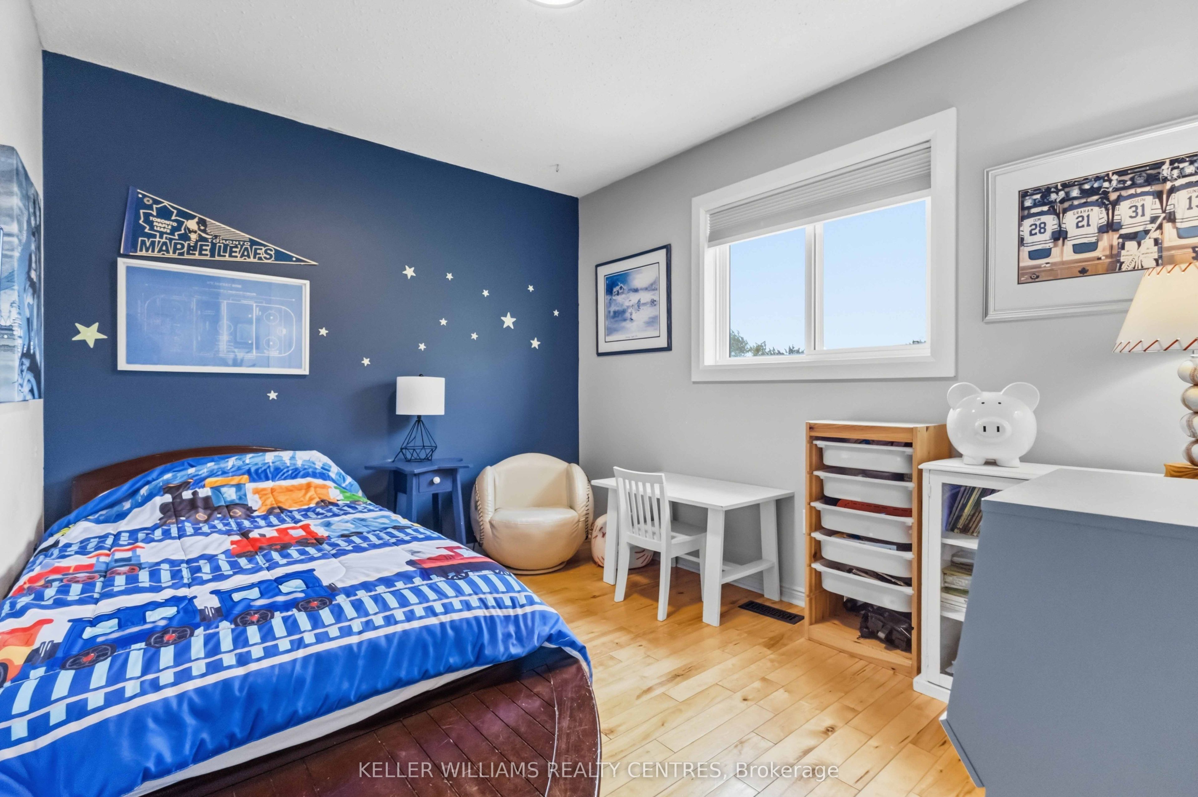 14 Centro Court Property Photo 23