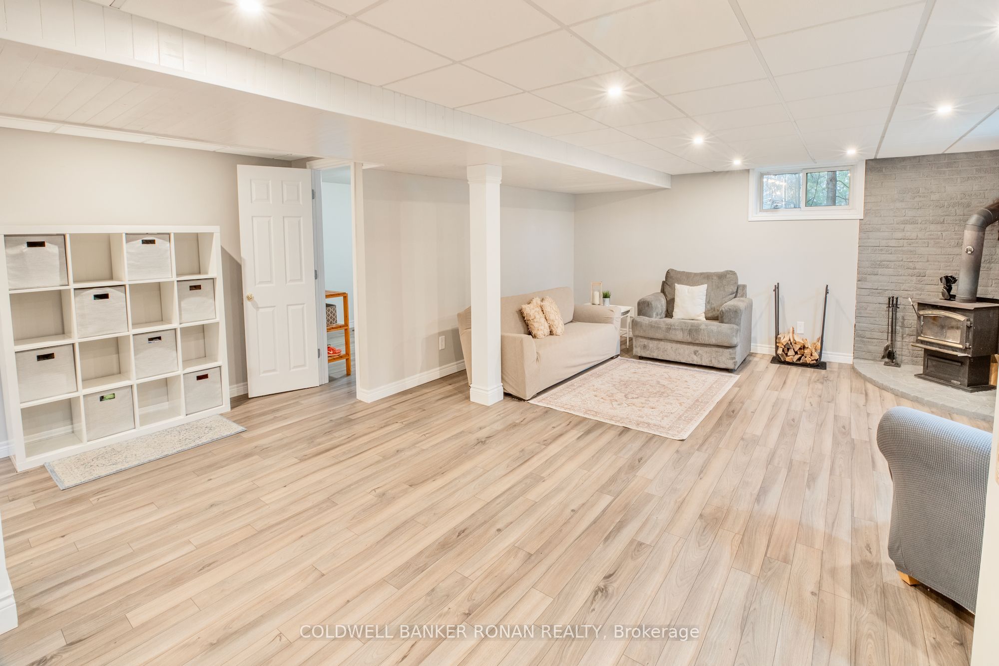 7157 5th Line Property Photo 26