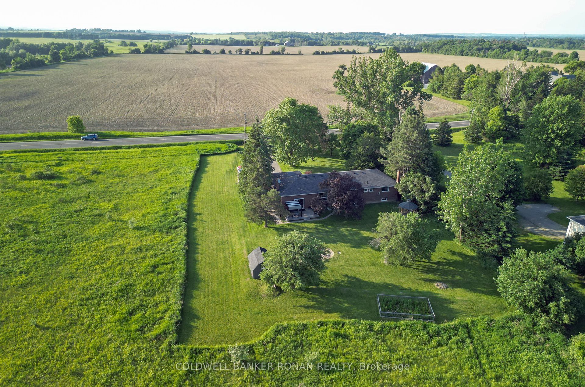 7157 5th Line Property Photo 35