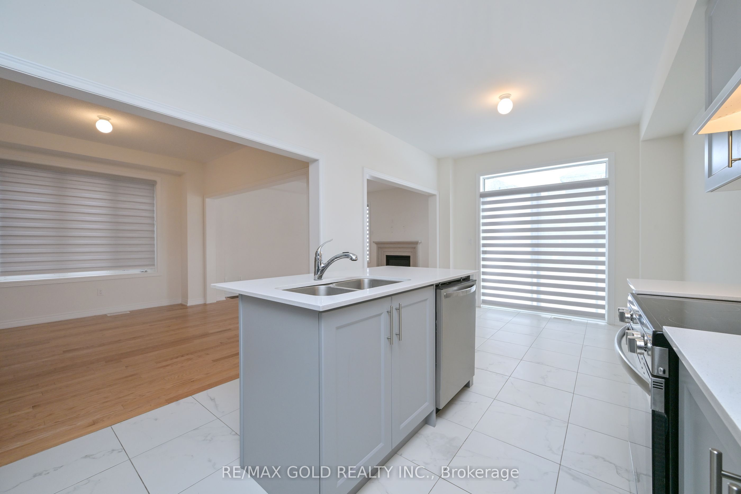1345 Davis Loop Property Photo 12