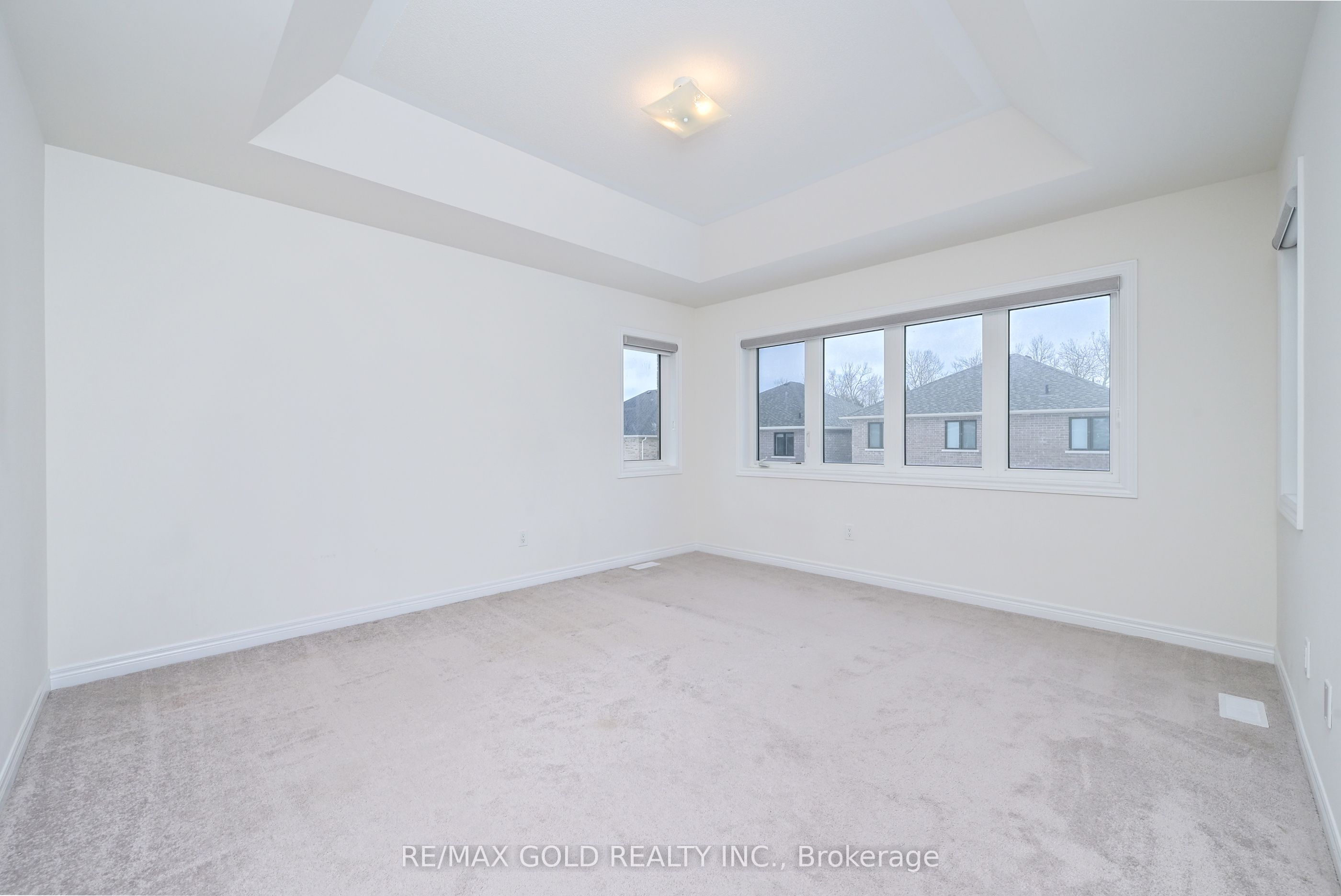 1345 Davis Loop Property Photo 18