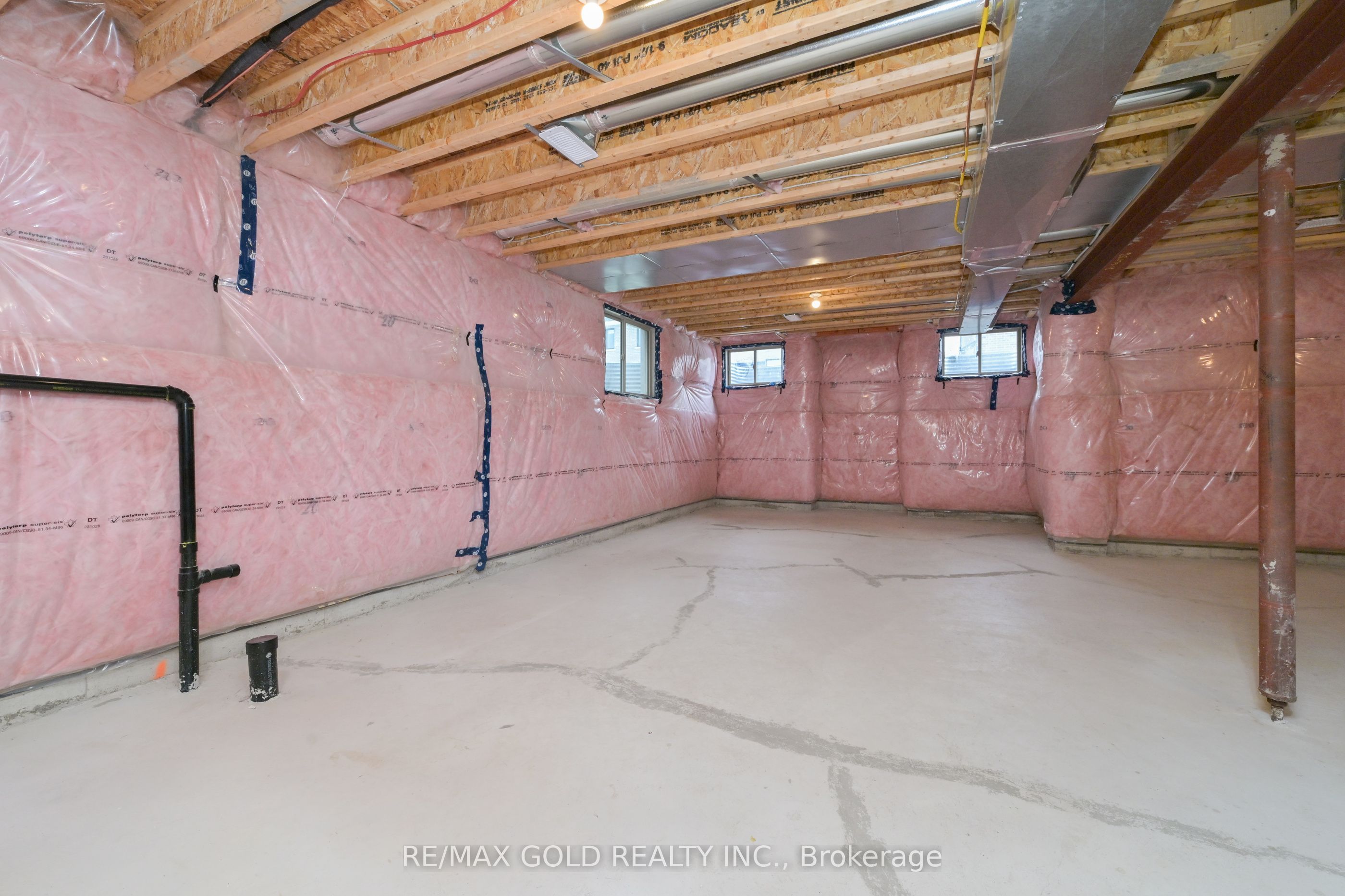 1345 Davis Loop Property Photo 27