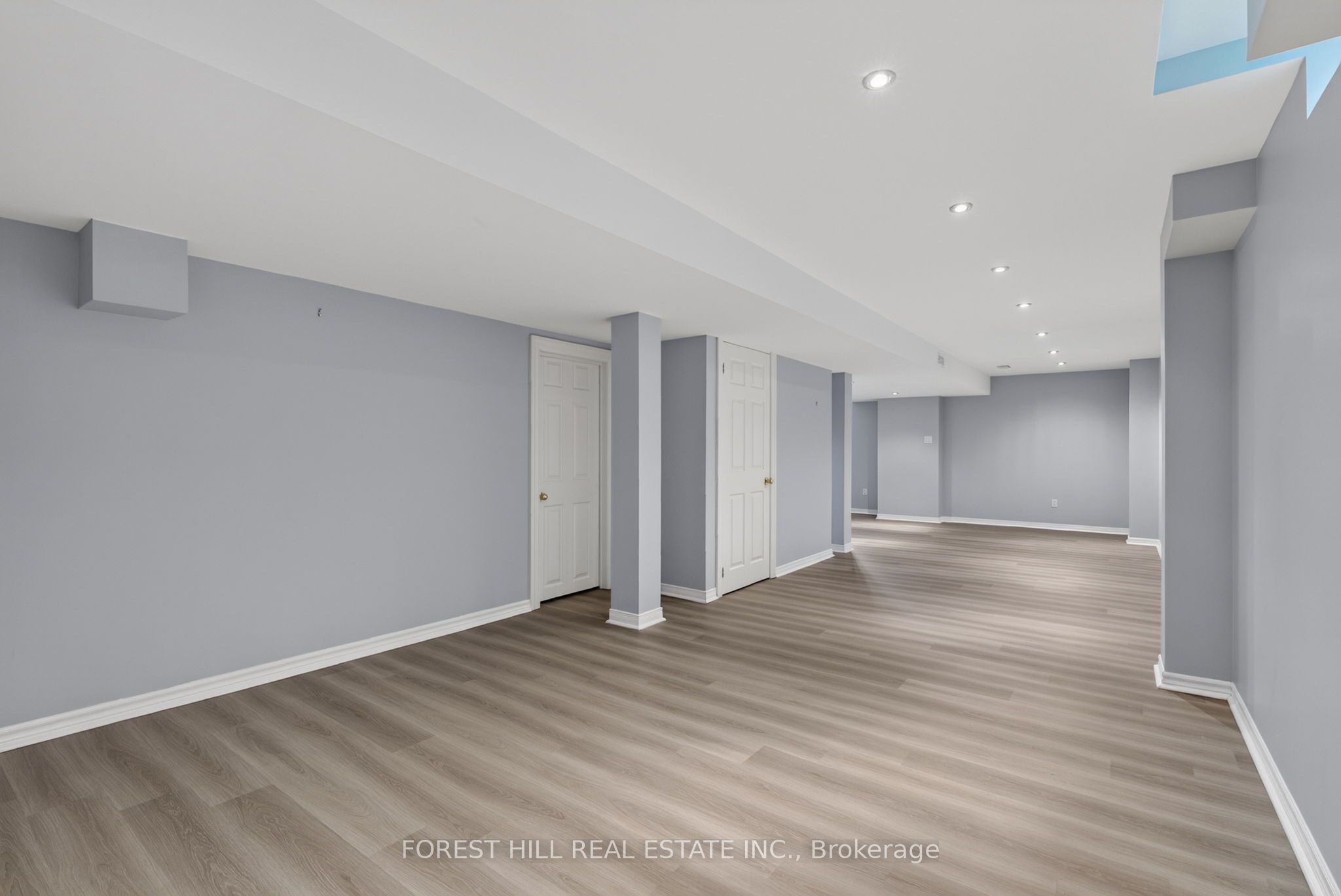 2 Foxfield Crescent Property Photo 29