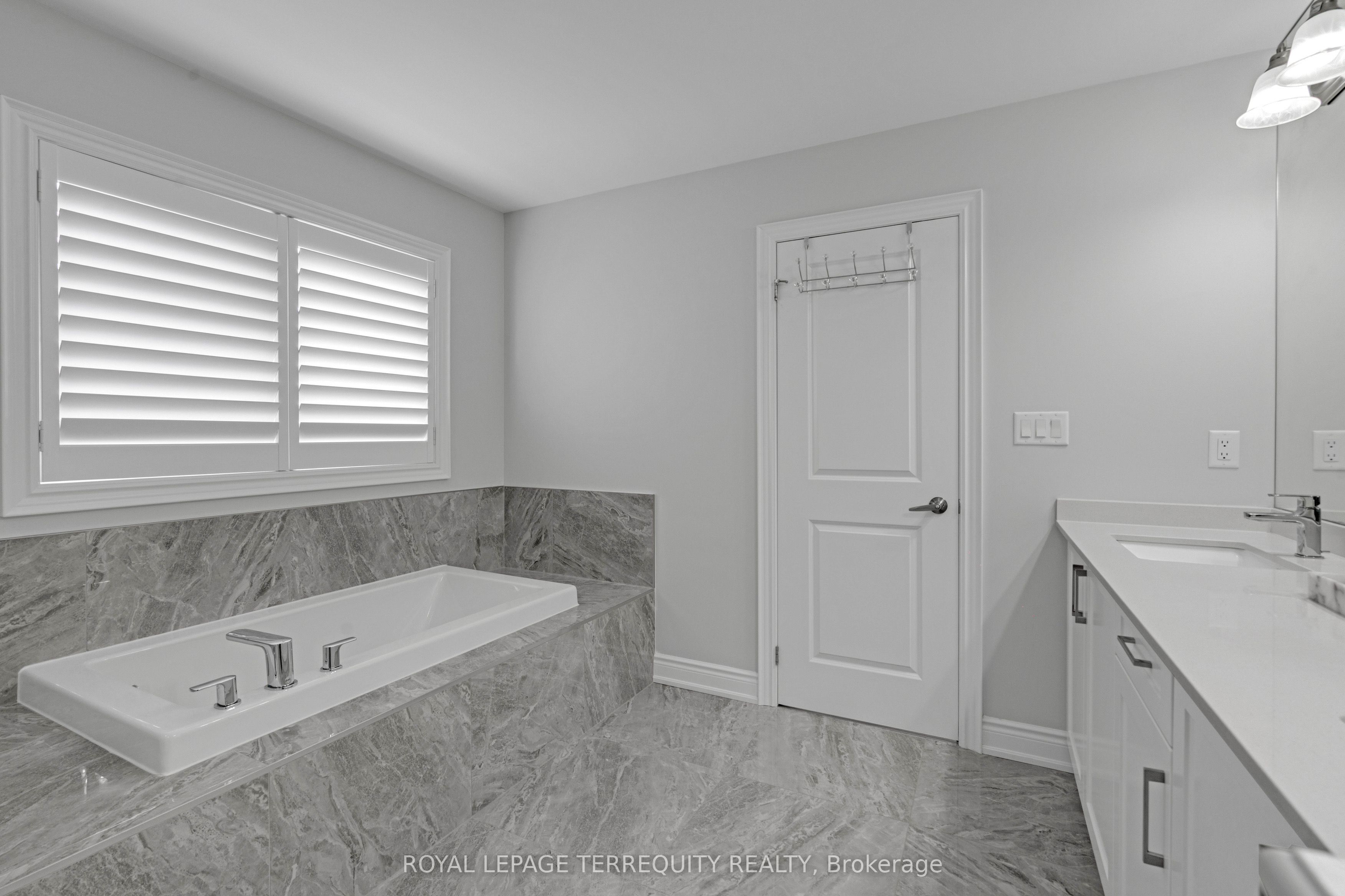 24 Hydrangea Hollow Property Photo 22