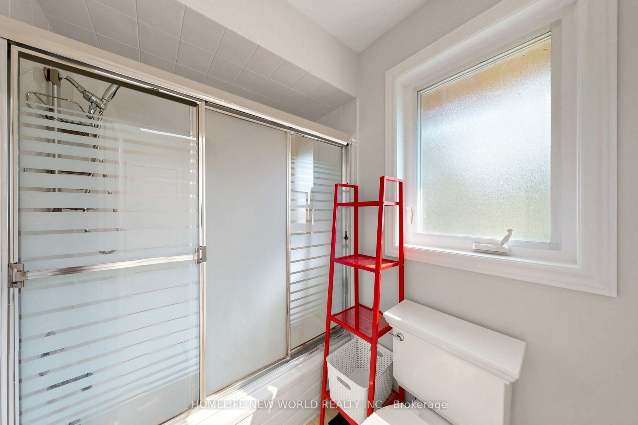 27 Walnut Glen Place Property Photo 32