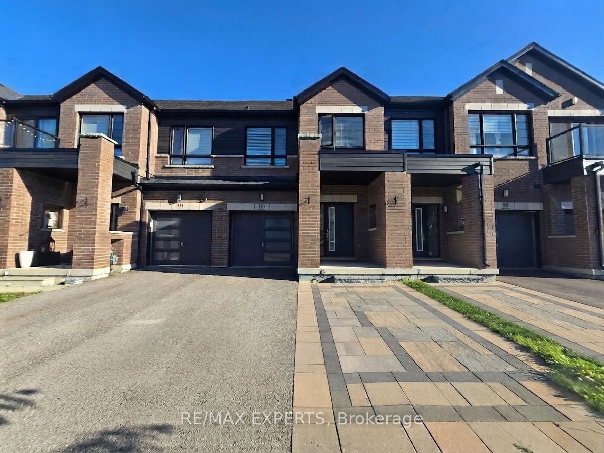 35 Landolfi Way Property Photo 1