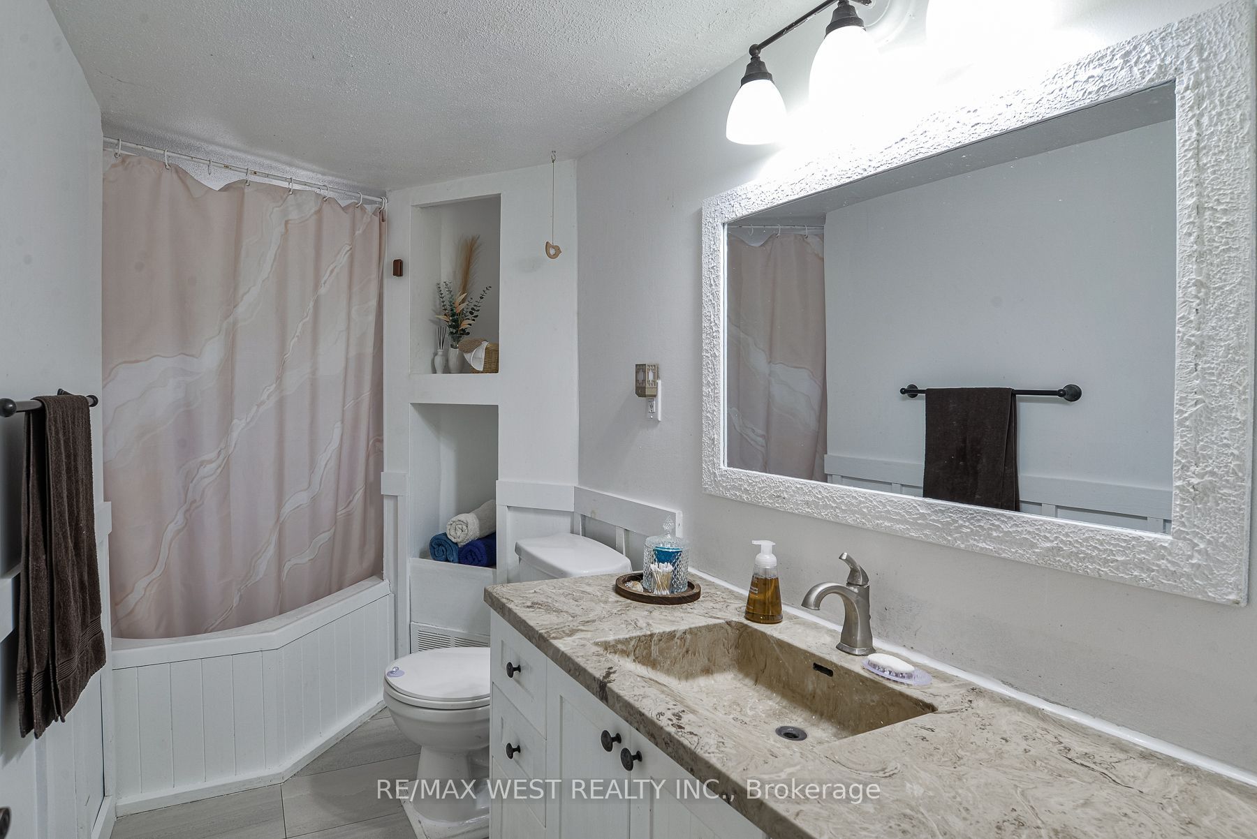 89 Cedar Beach Road Property Photo 5