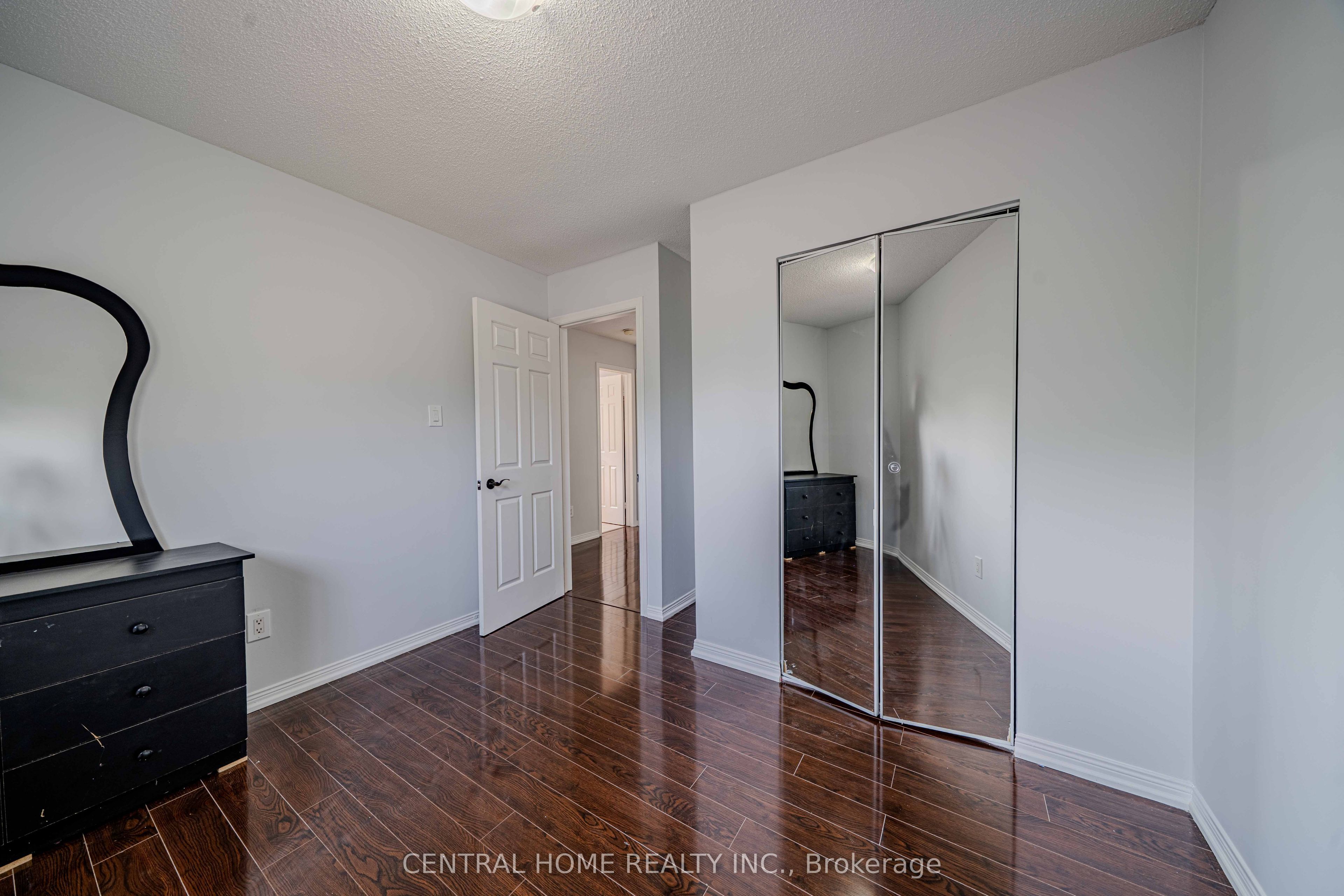 2 Noel Street Property Photo 21