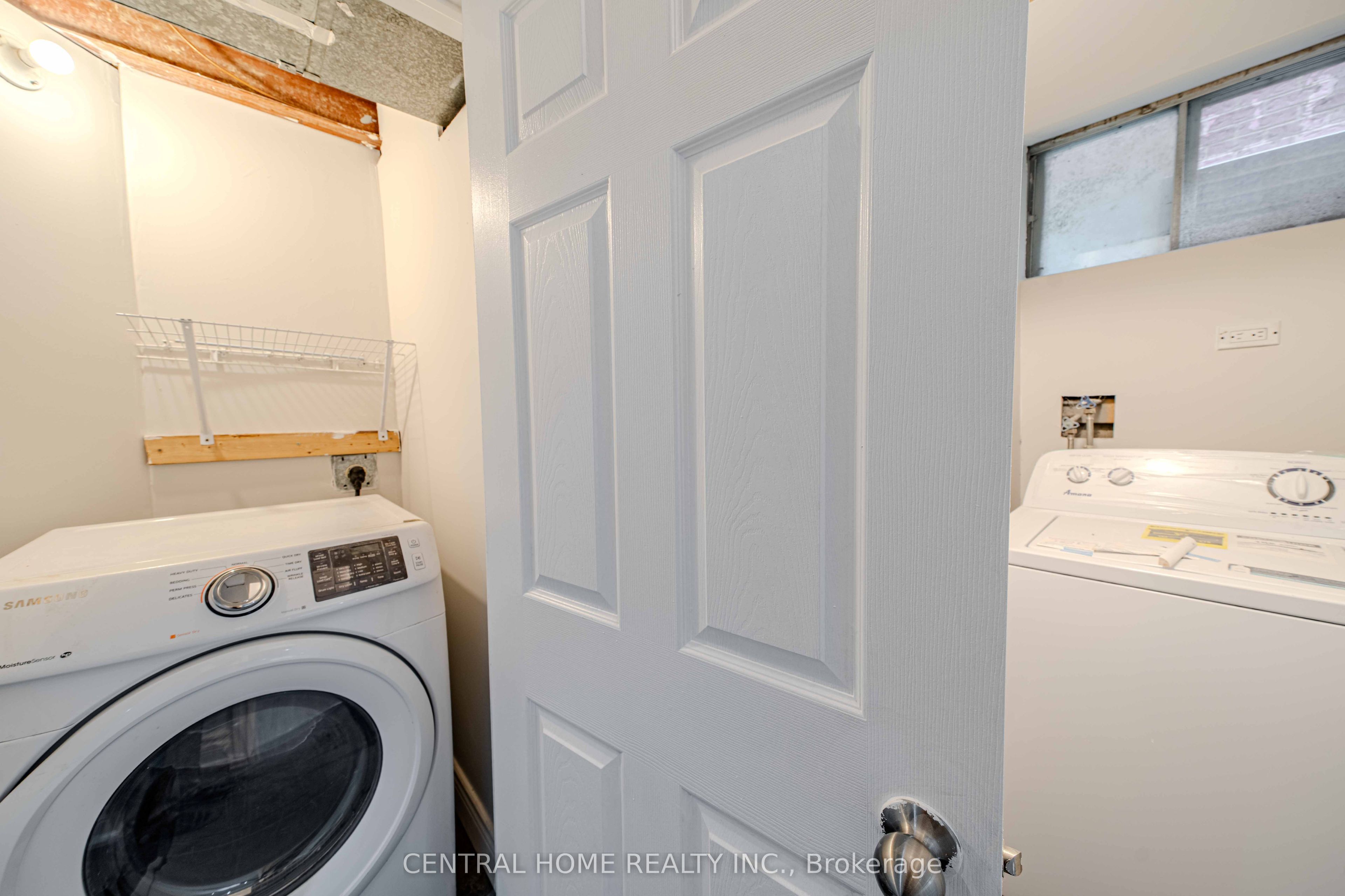 2 Noel Street Property Photo 26