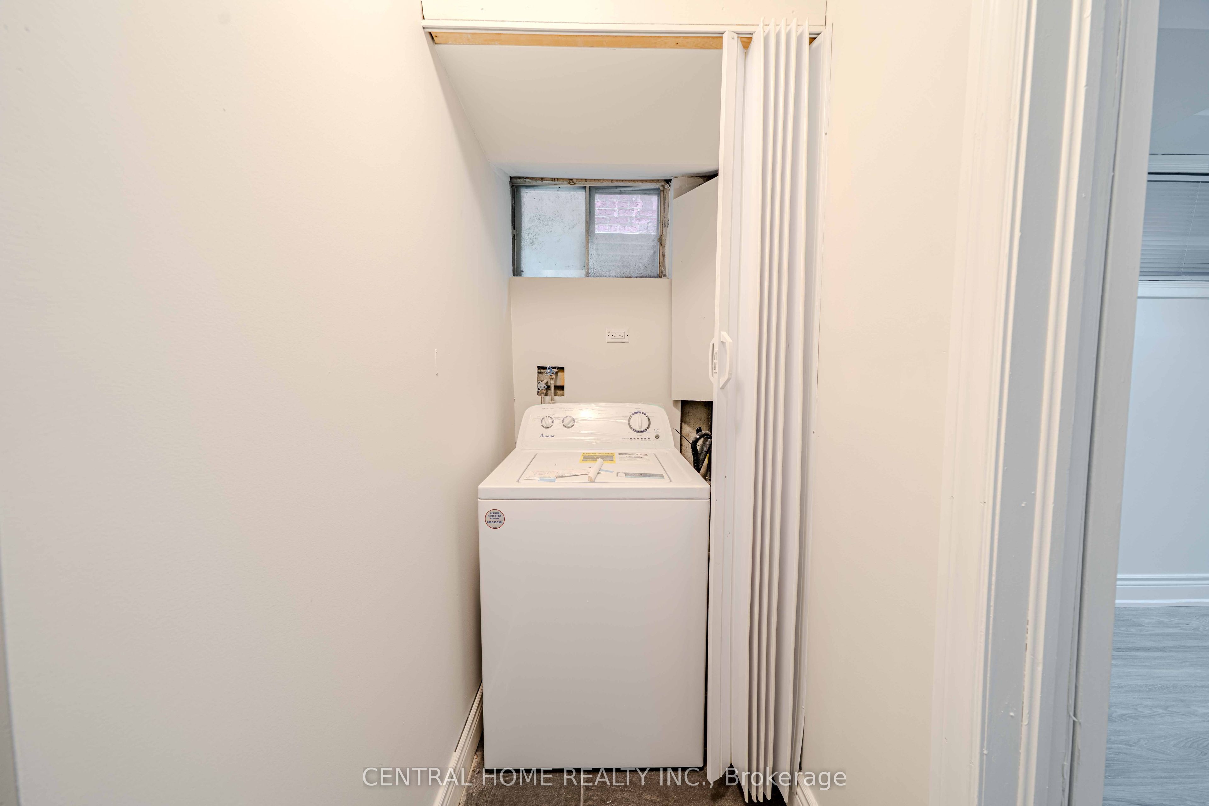2 Noel Street Property Photo 27