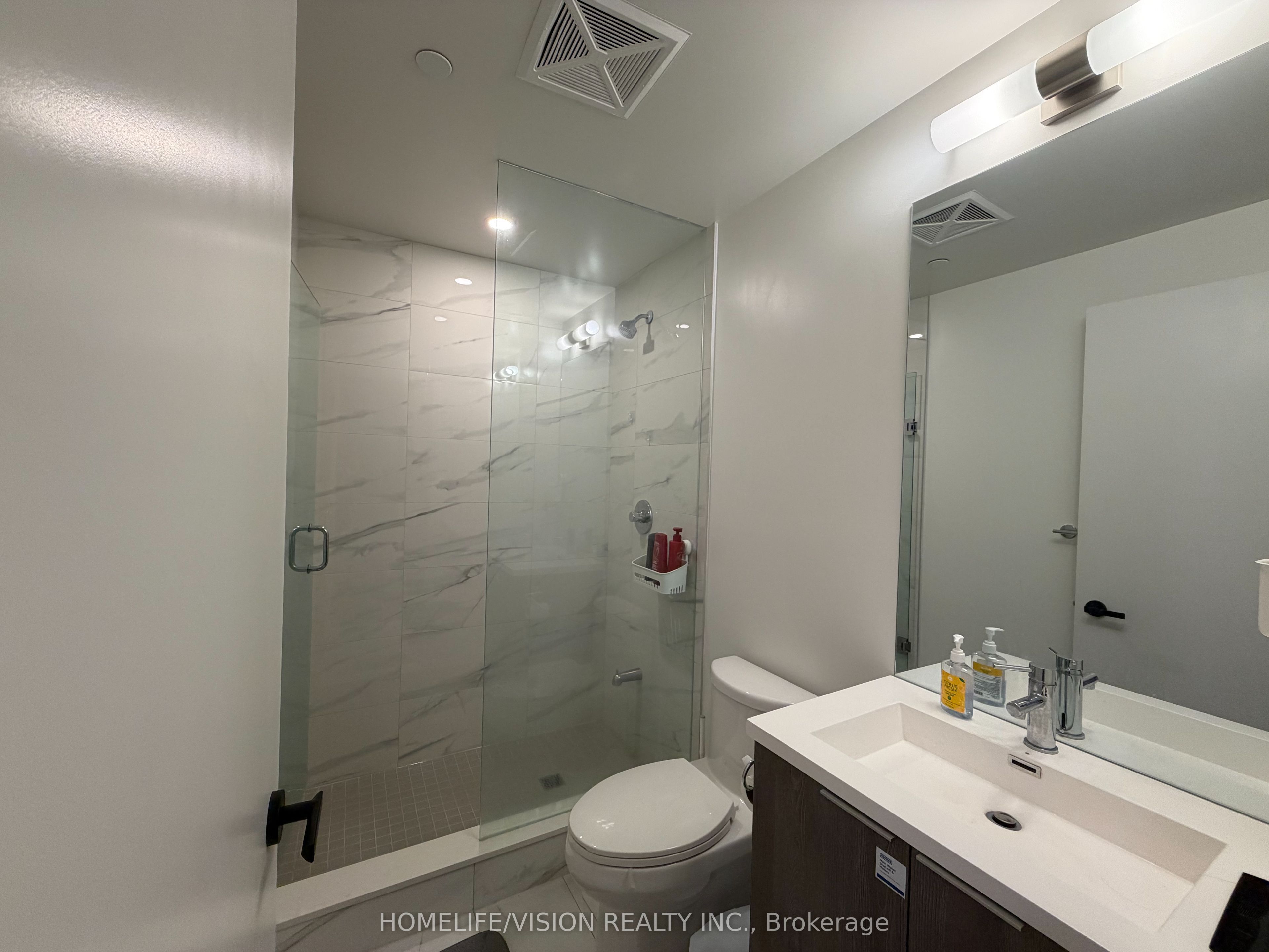8 Interchange Way 3207 Property Photo 15
