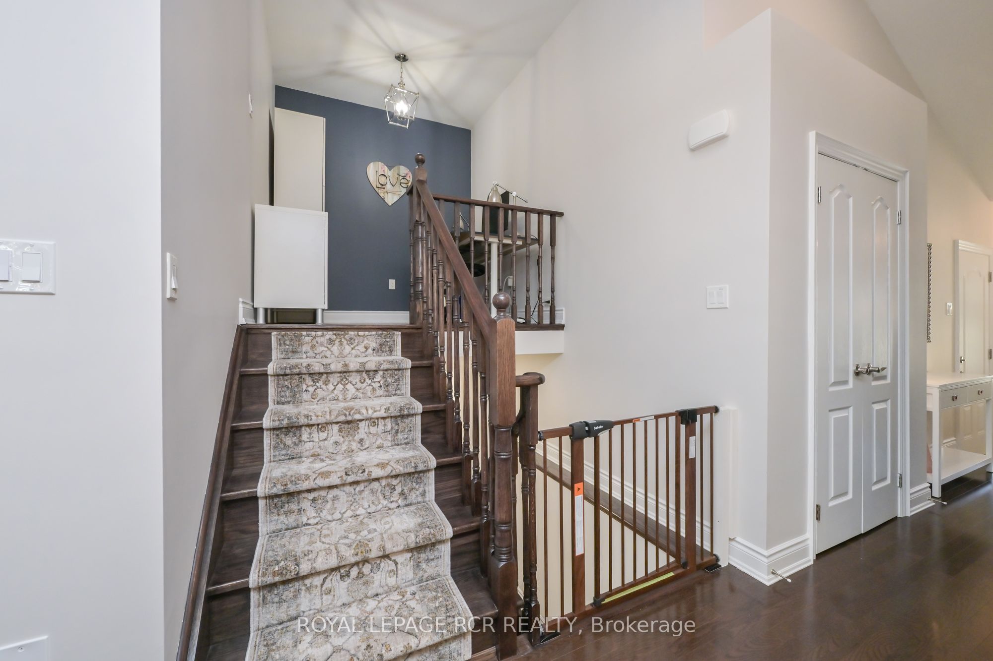 39 Westmount Drive Property Photo 20