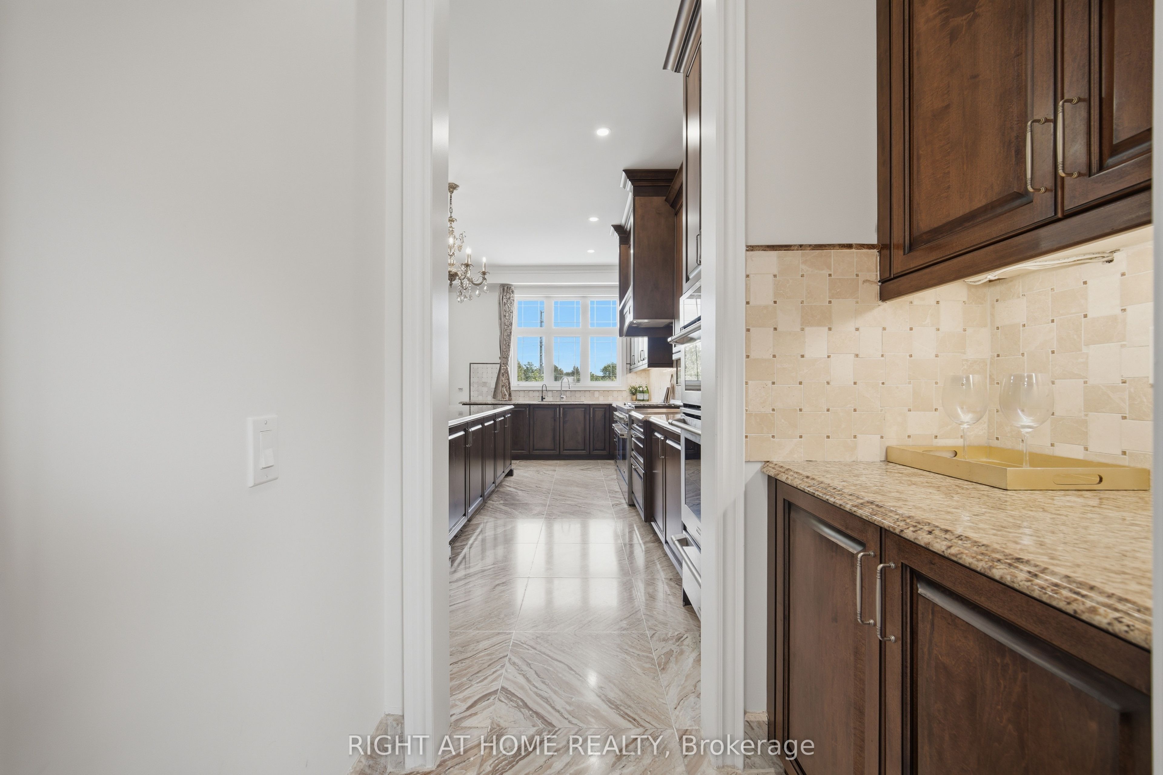 33 Keatley Drive Property Photo 9