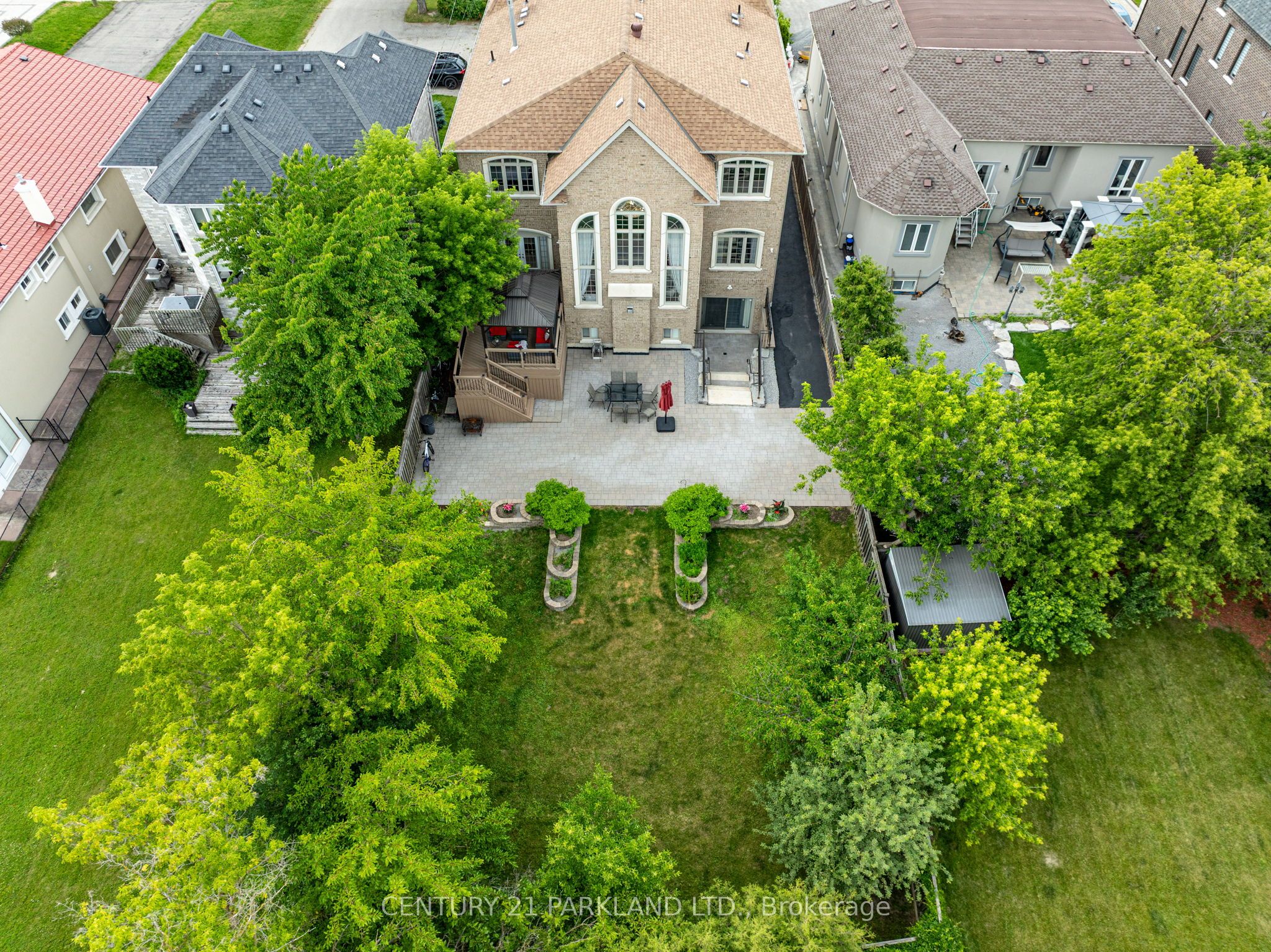 101 Elgin Mills Road W Property Photo 43