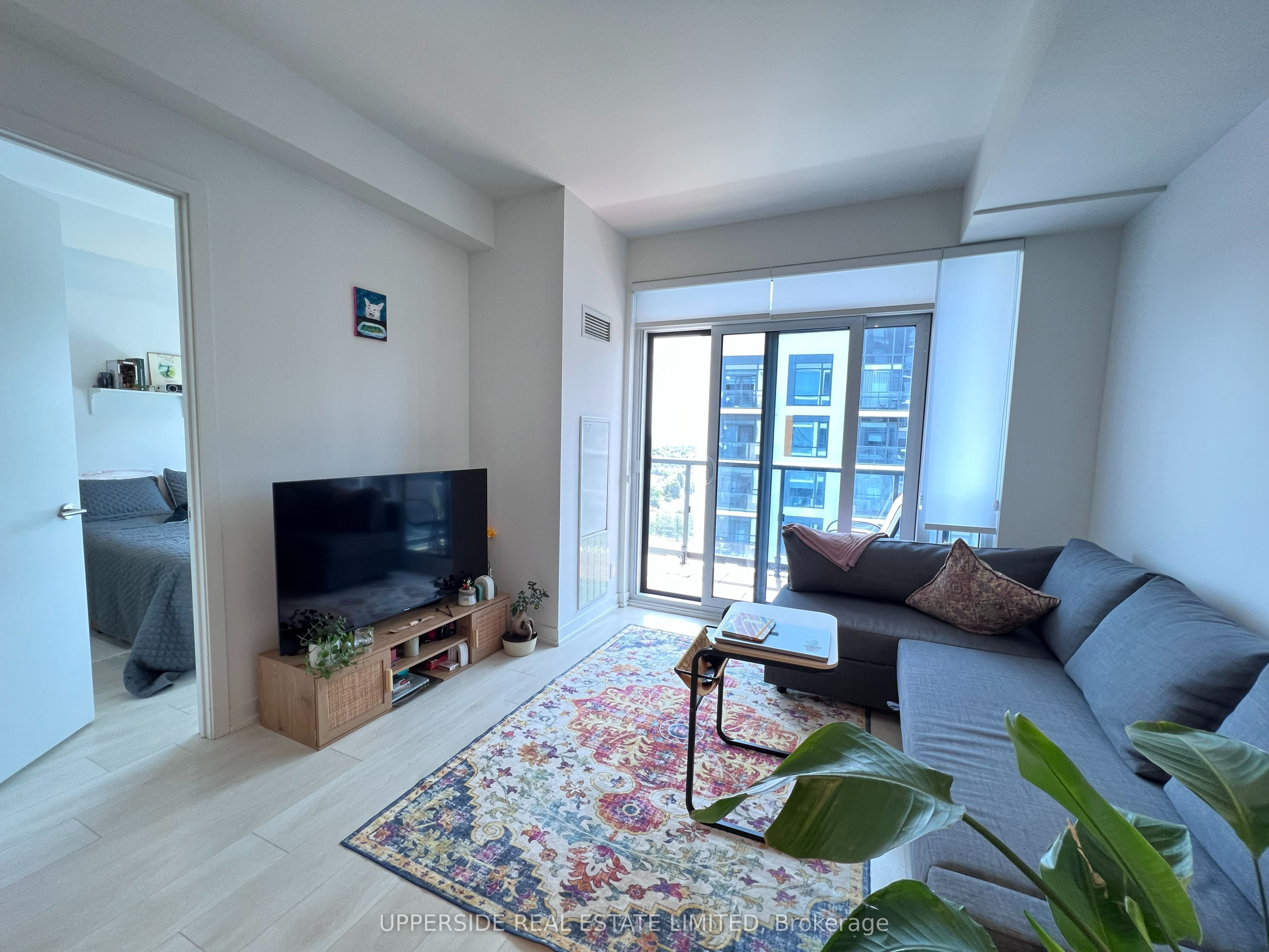 7950 Bathurst Street 1410 Property Photo 6