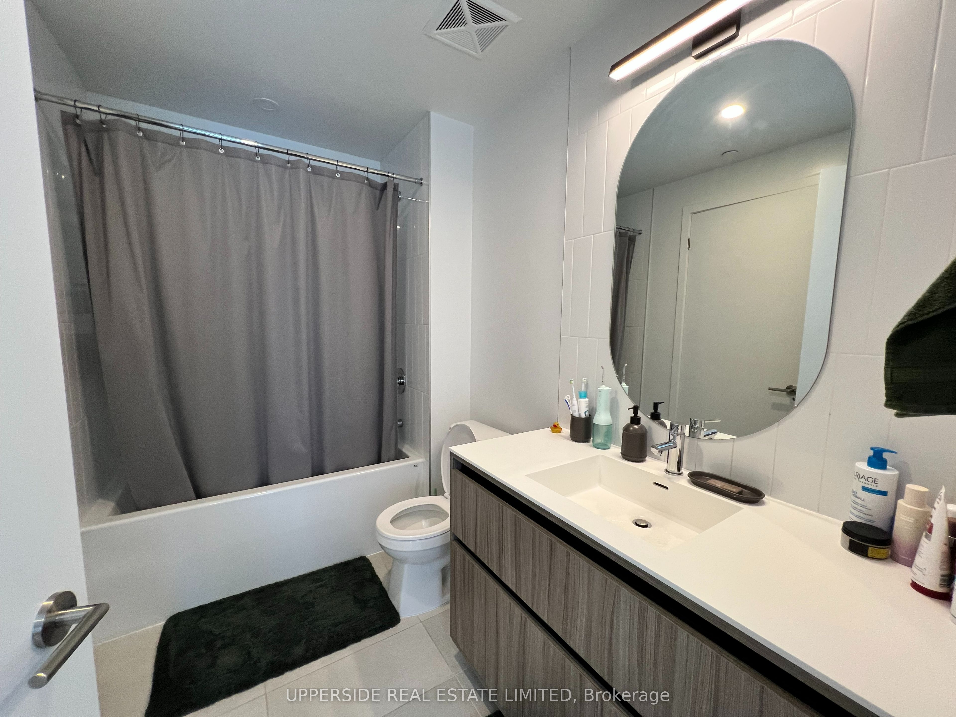 7950 Bathurst Street 1410 Property Photo 11