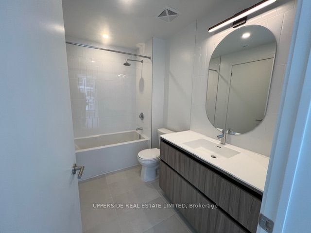 7950 Bathurst Street 1410 Property Photo 15