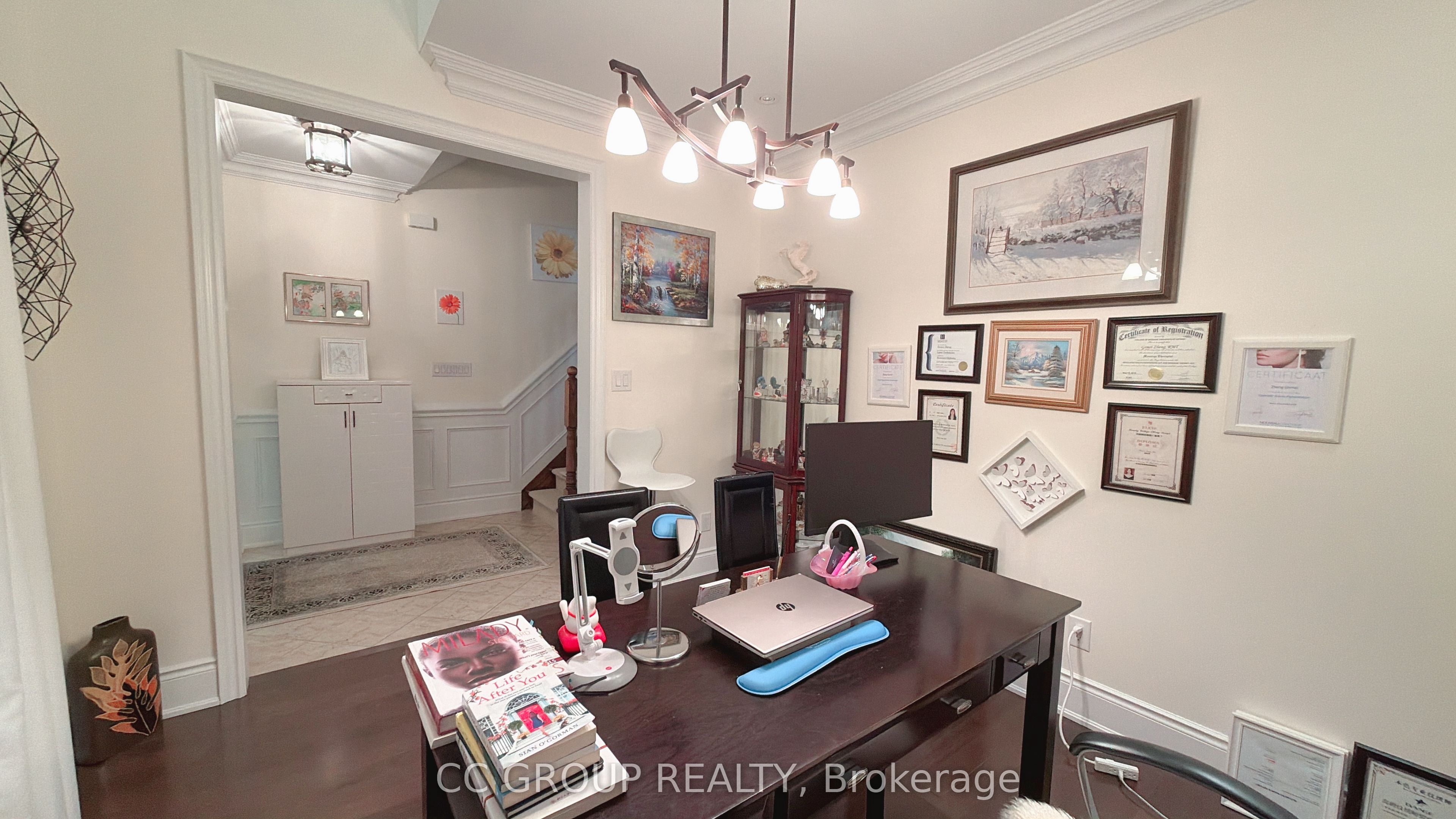 23 Yorkton Boulevard Property Photo 2