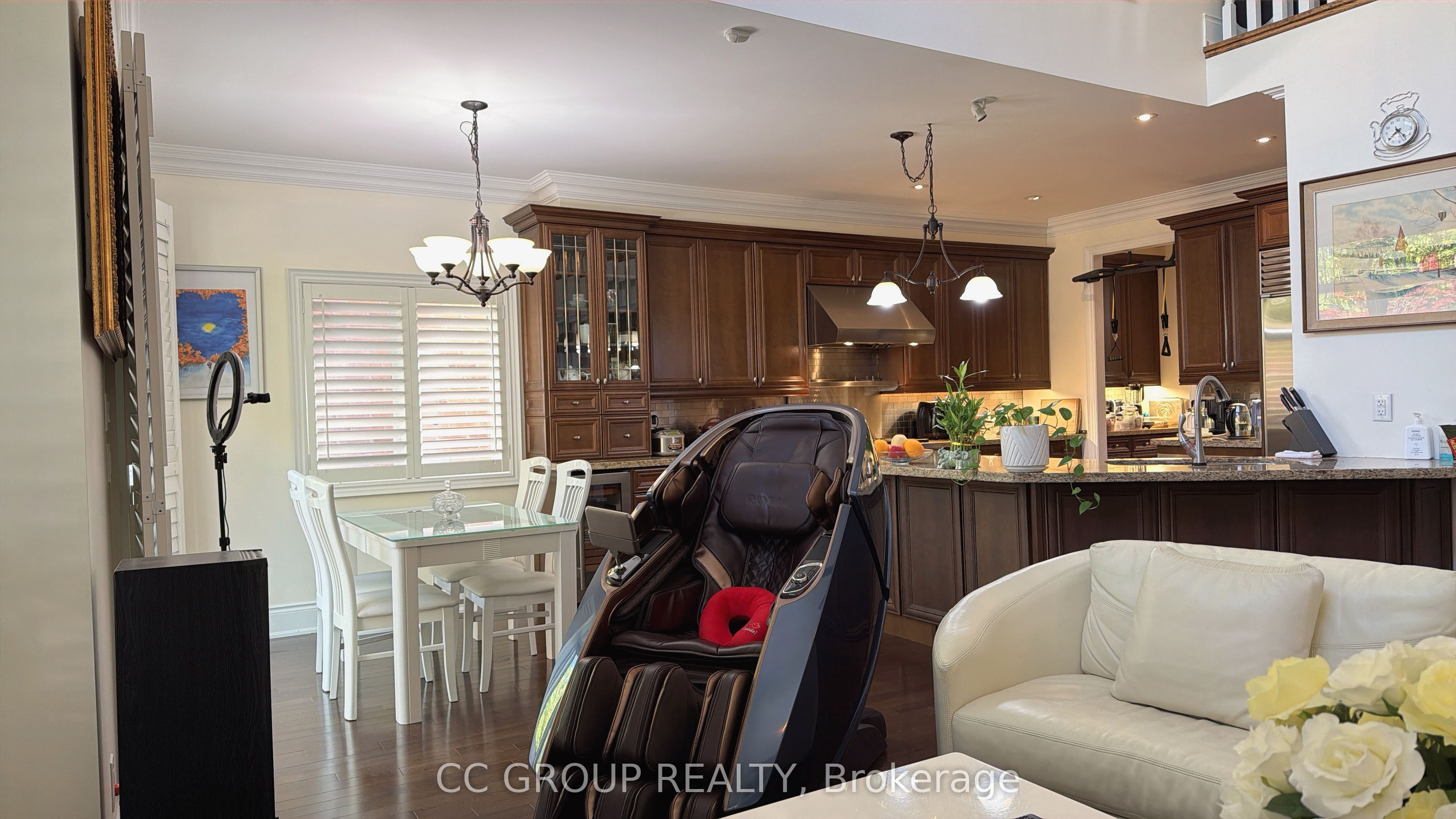 23 Yorkton Boulevard Property Photo 11
