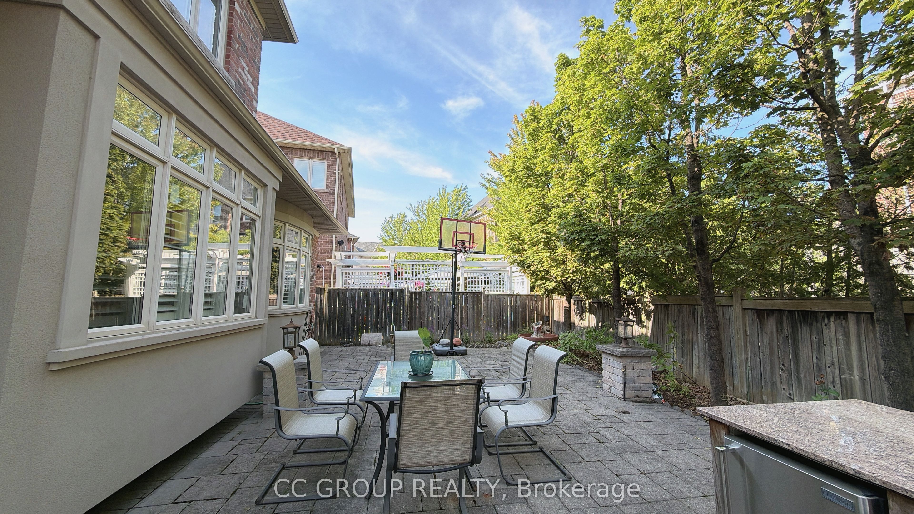 23 Yorkton Boulevard Property Photo 30