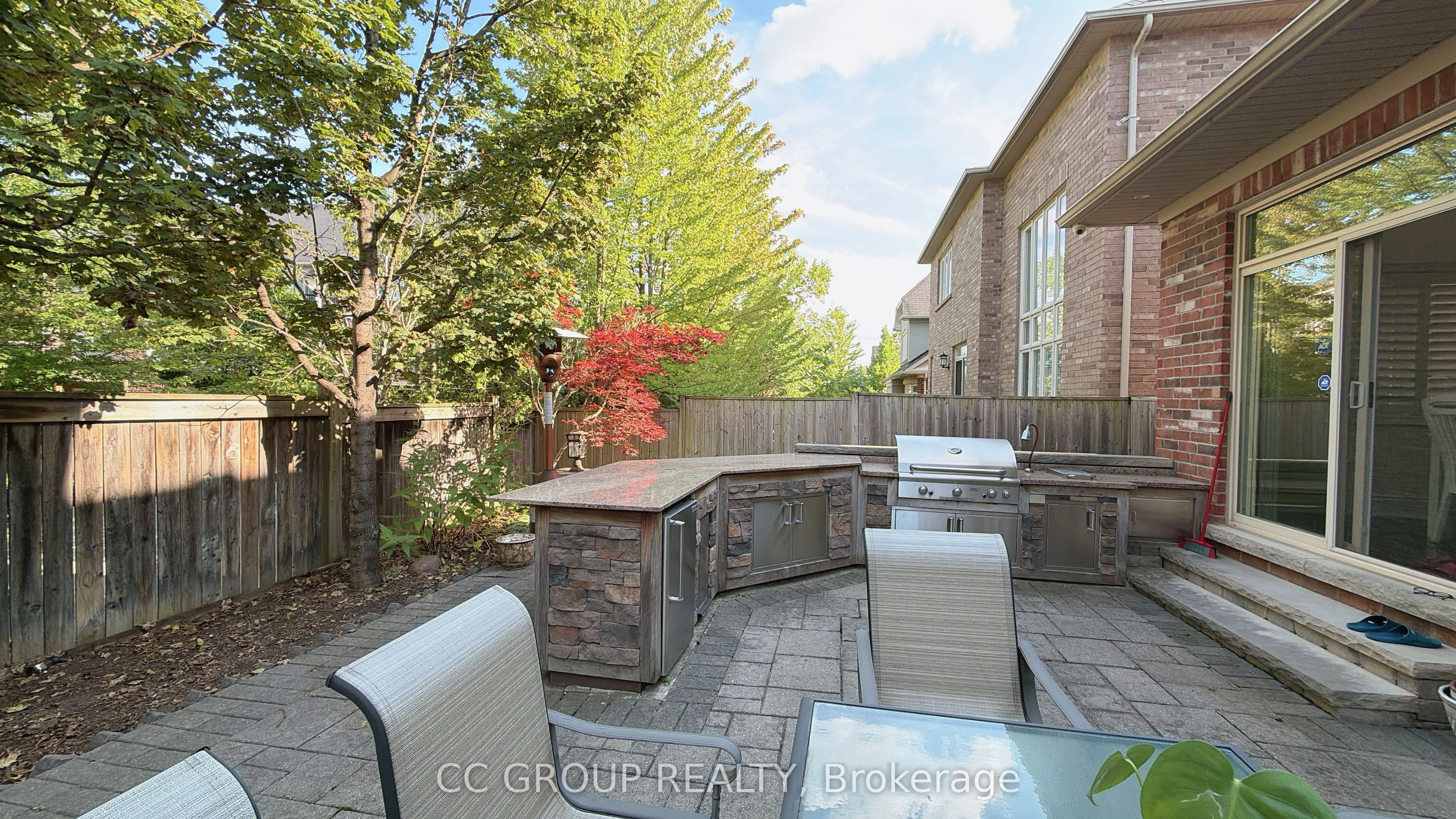 23 Yorkton Boulevard Property Photo 32