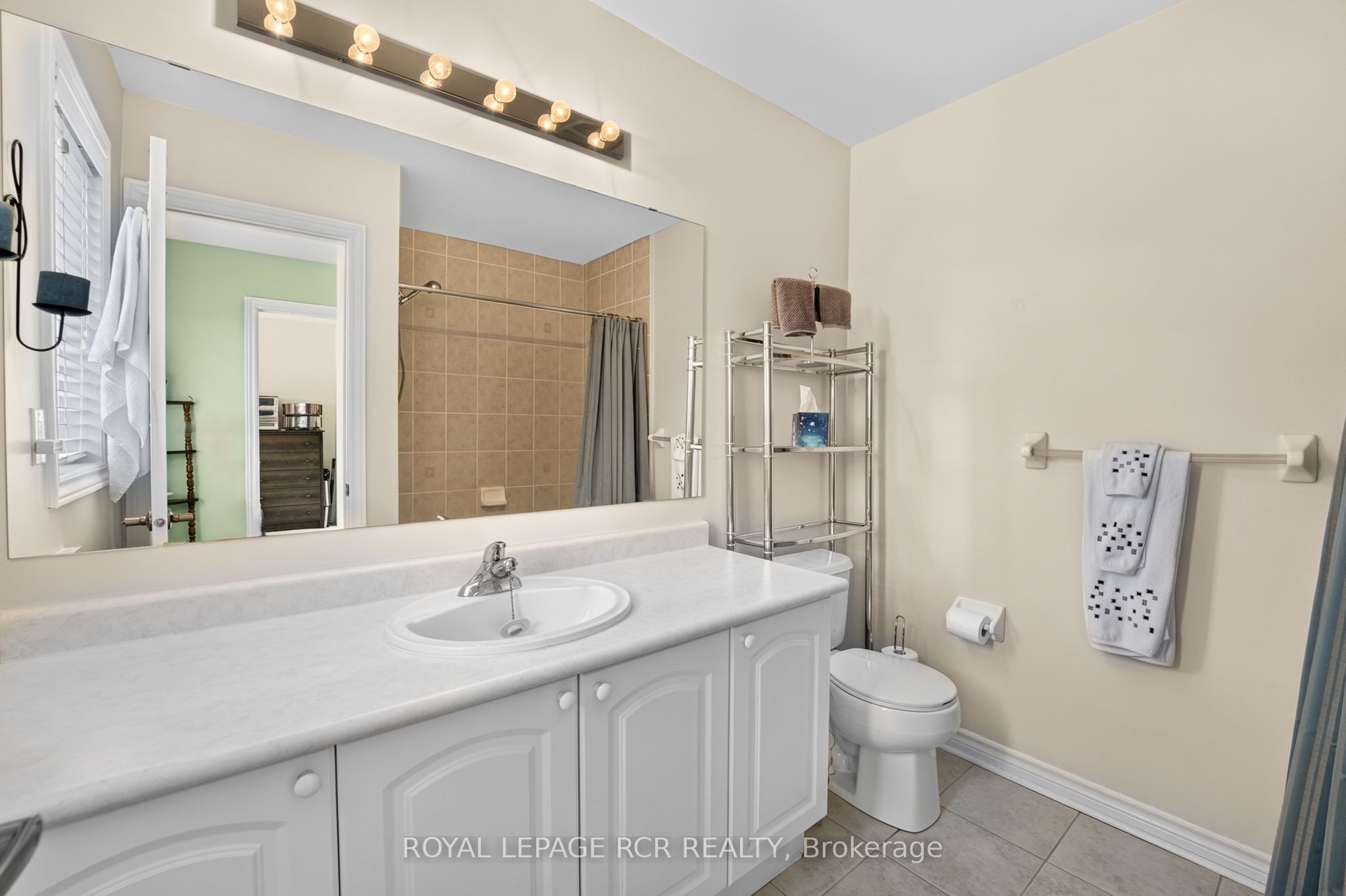 64 Legion Way Property Photo 34