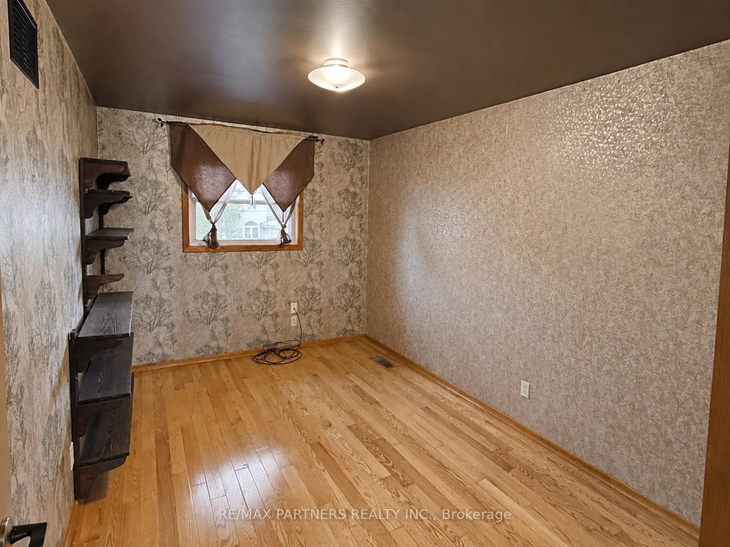 23 Pomander Road Property Photo 12
