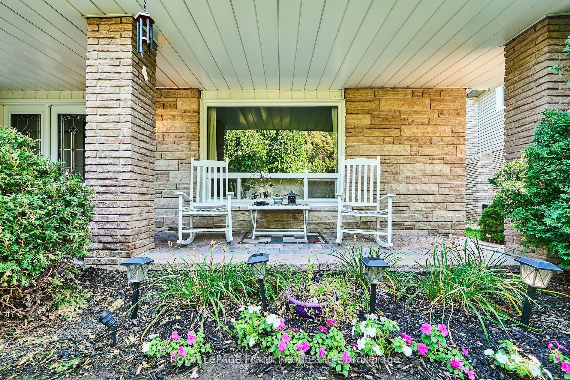 7 Judy Court Property Photo 3