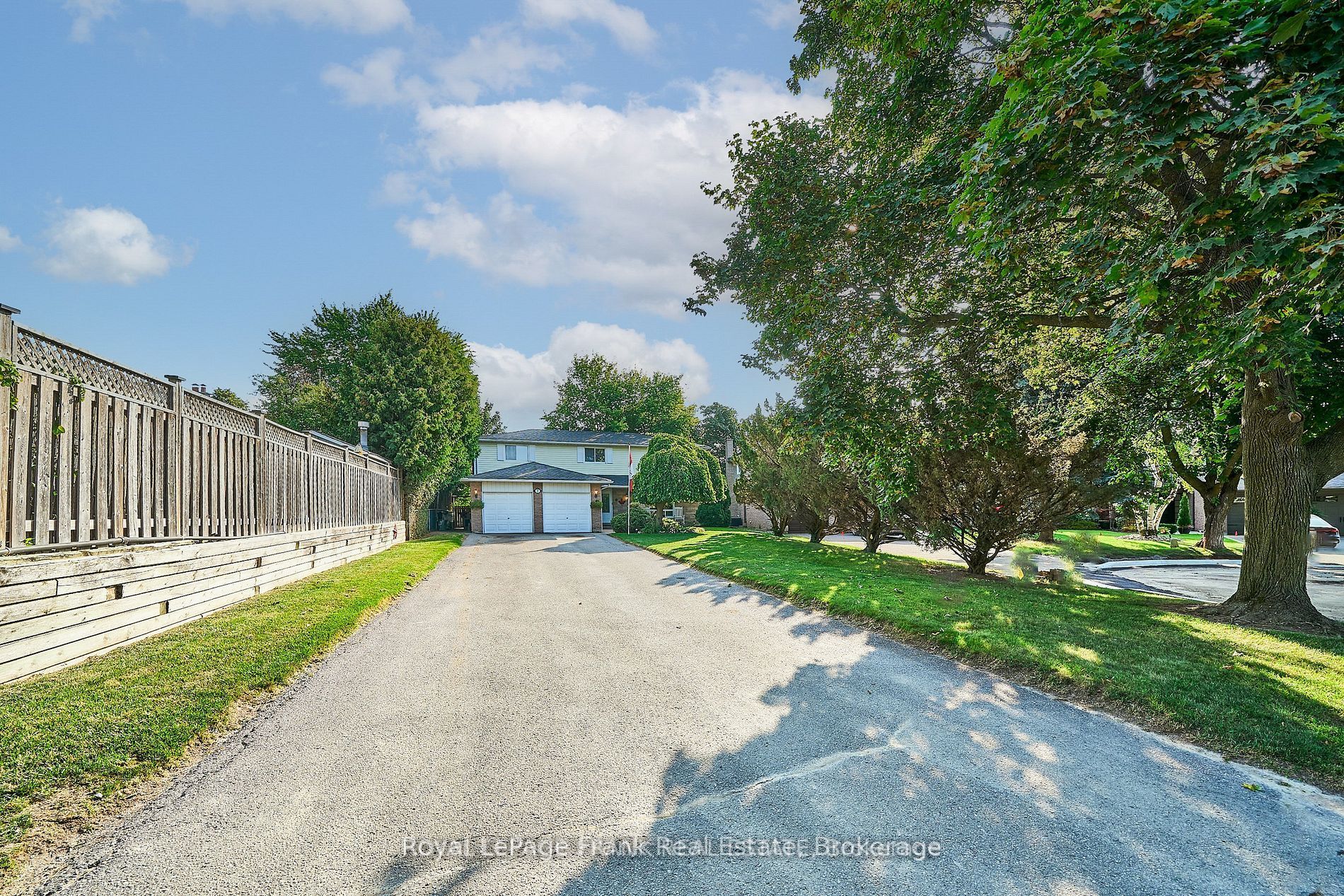 7 Judy Court Property Photo 4