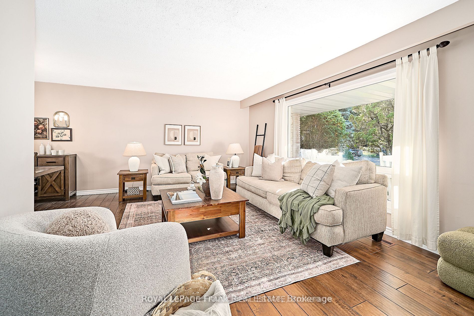 7 Judy Court Property Photo 8