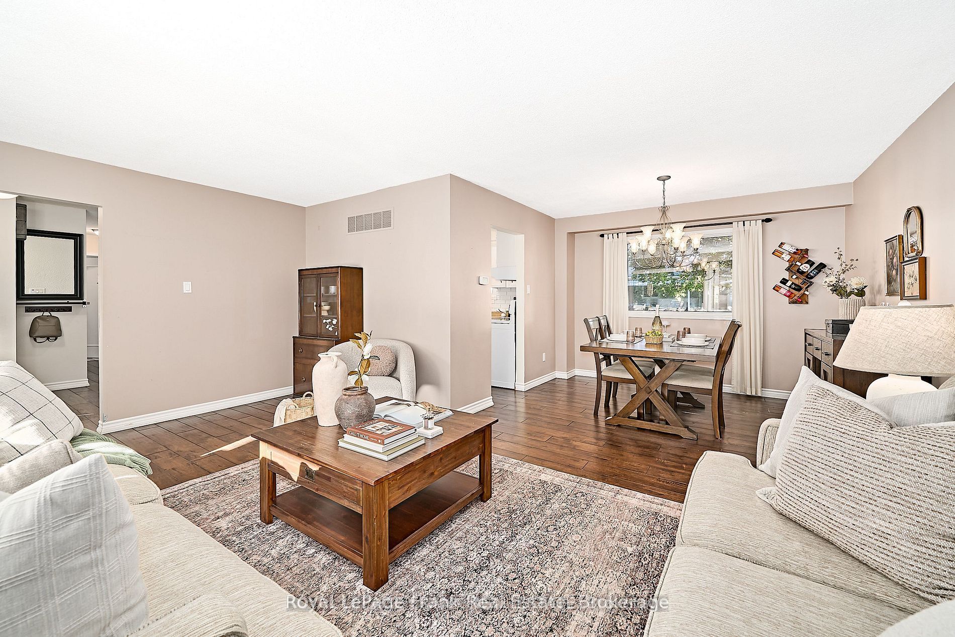 7 Judy Court Property Photo 11